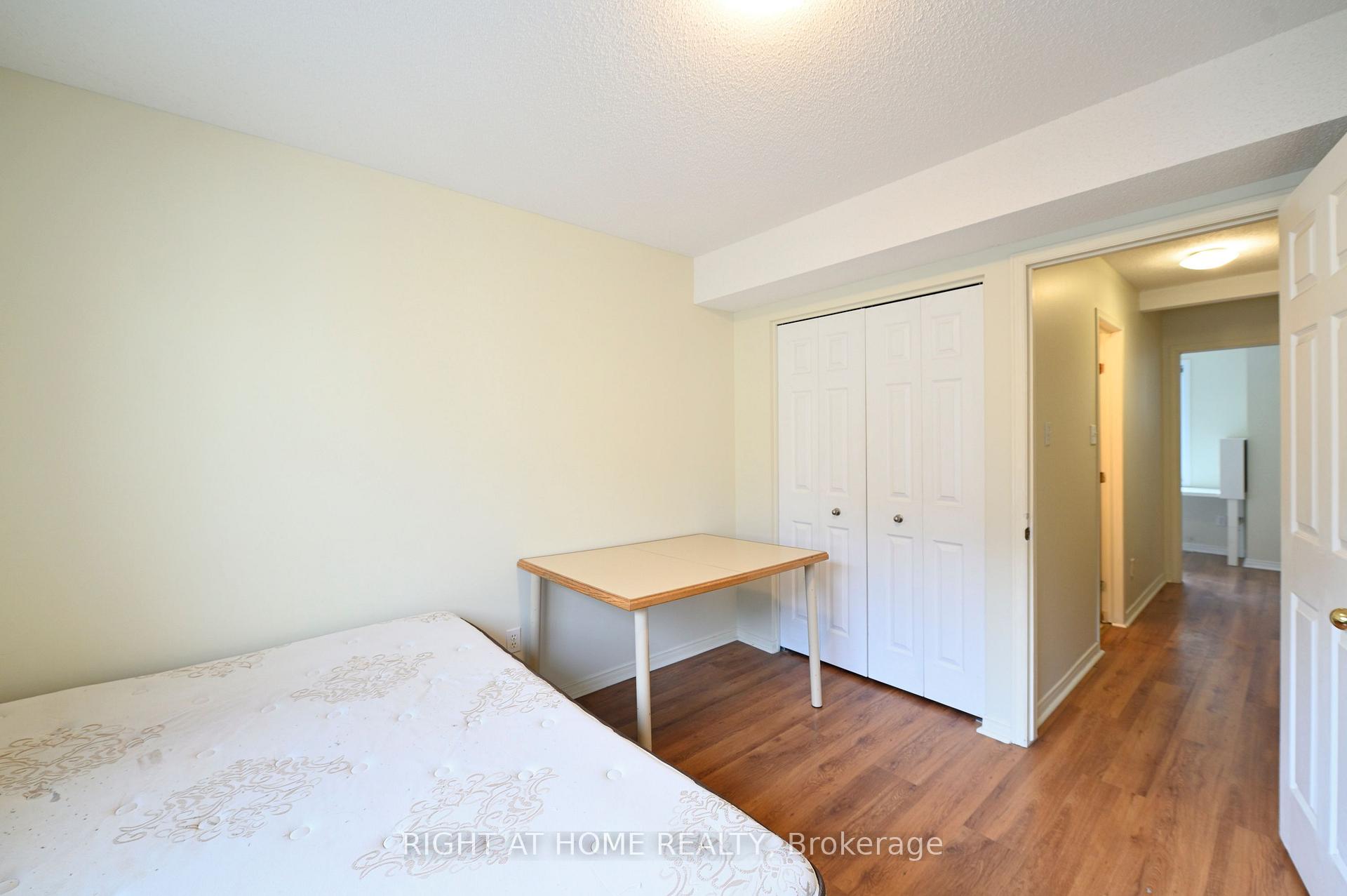 Photo 10 of Unit C, 90 Templeton Street, Ottawa, Sandy Hill — HOMEH