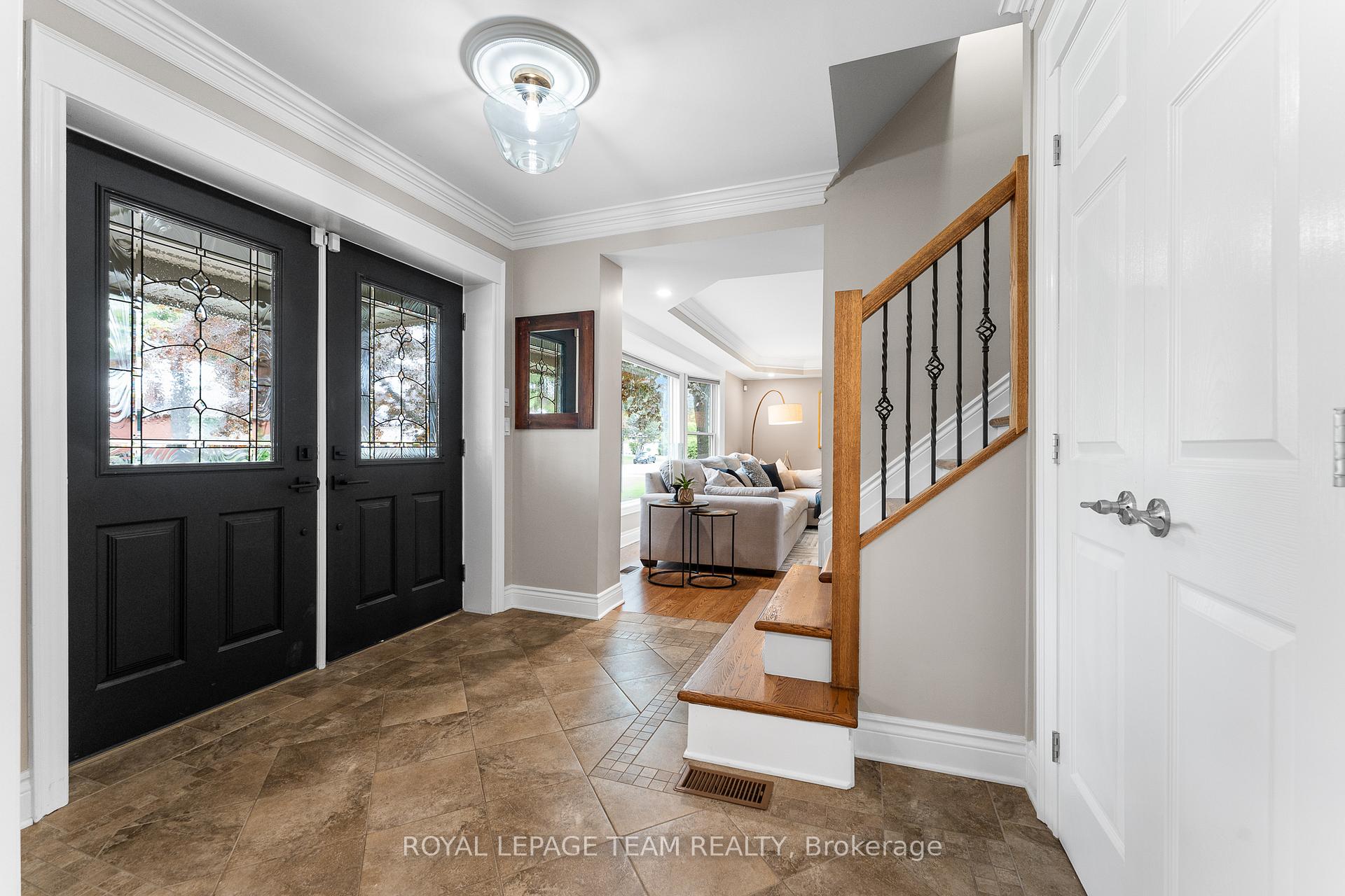 Photo 8 of 960 Hare Avenue, Ottawa, McKellar Heights/Glabar Park — HOMEH
