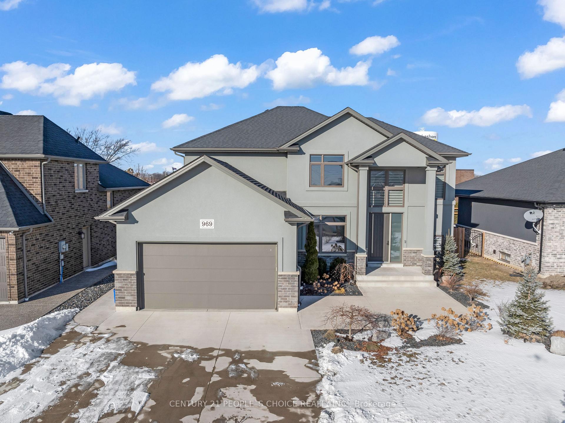 Photo 1 of 969 Westwood Drive, Lakeshore — HOMEH