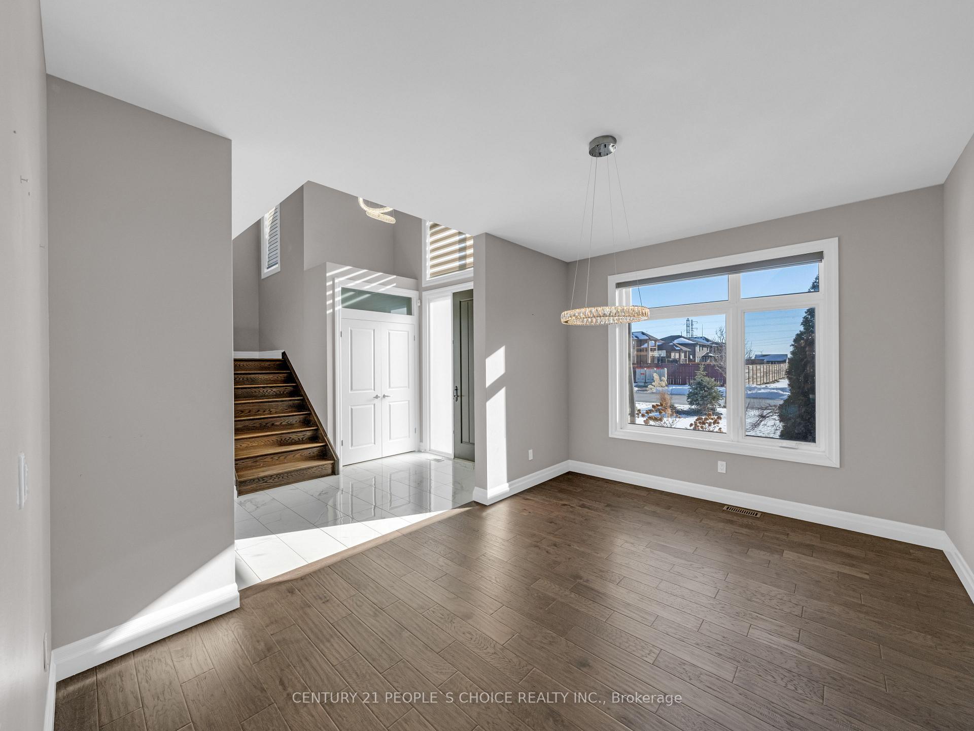 Photo 7 of 969 Westwood Drive, Lakeshore — HOMEH