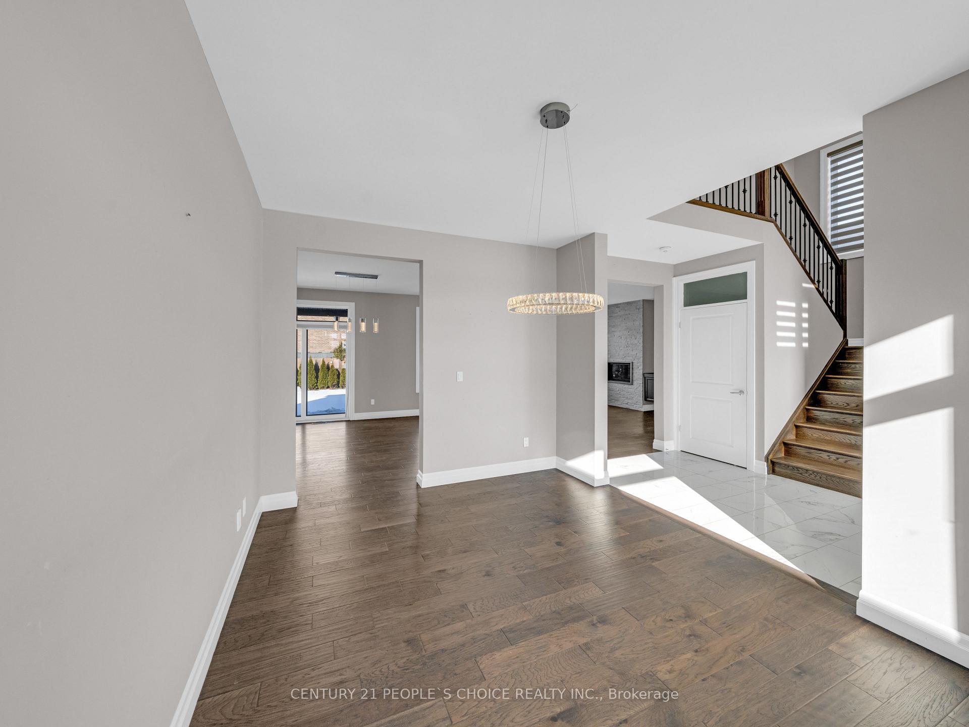 Photo 8 of 969 Westwood Drive, Lakeshore — HOMEH