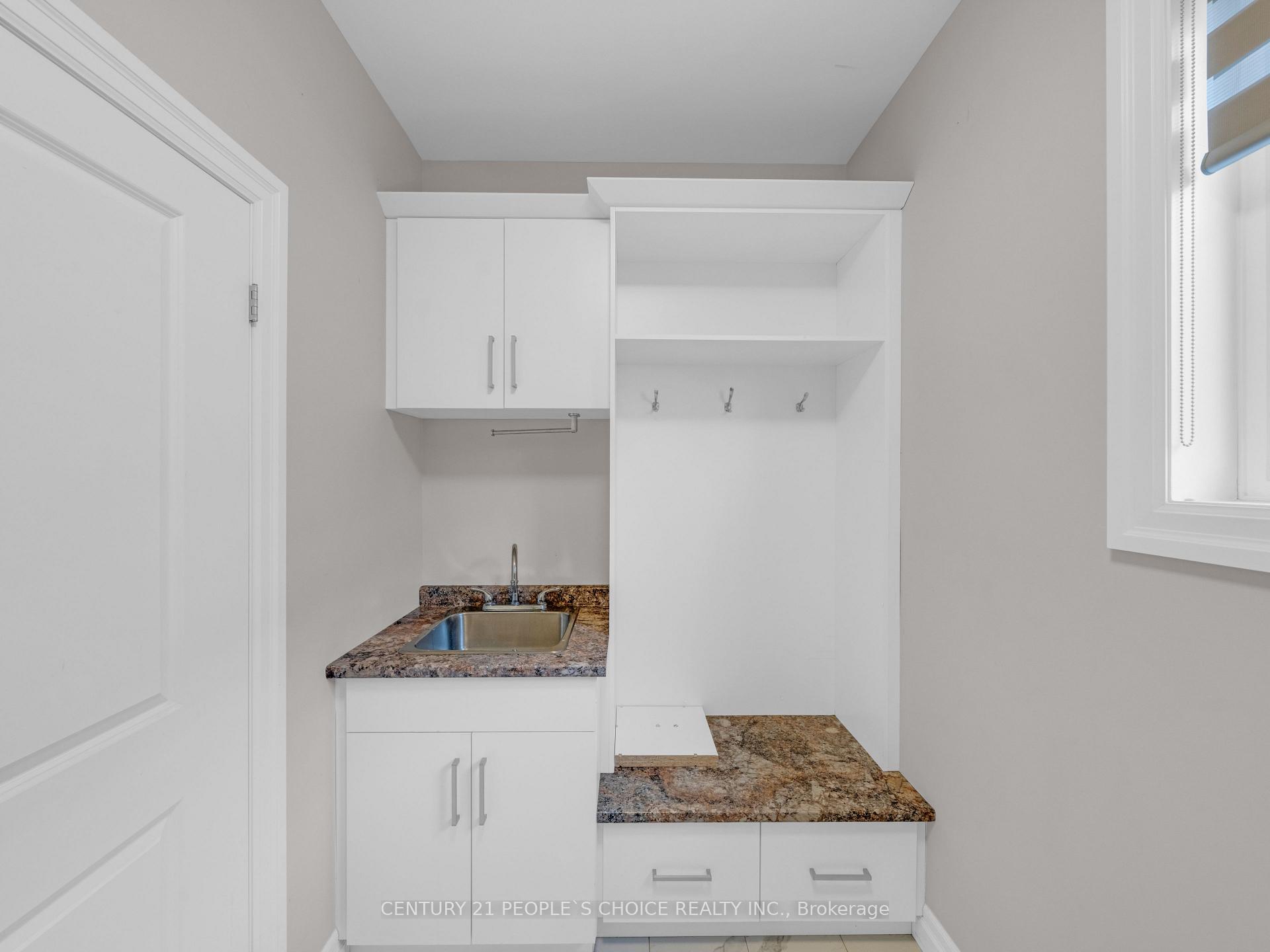 Photo 20 of 969 Westwood Drive, Lakeshore — HOMEH