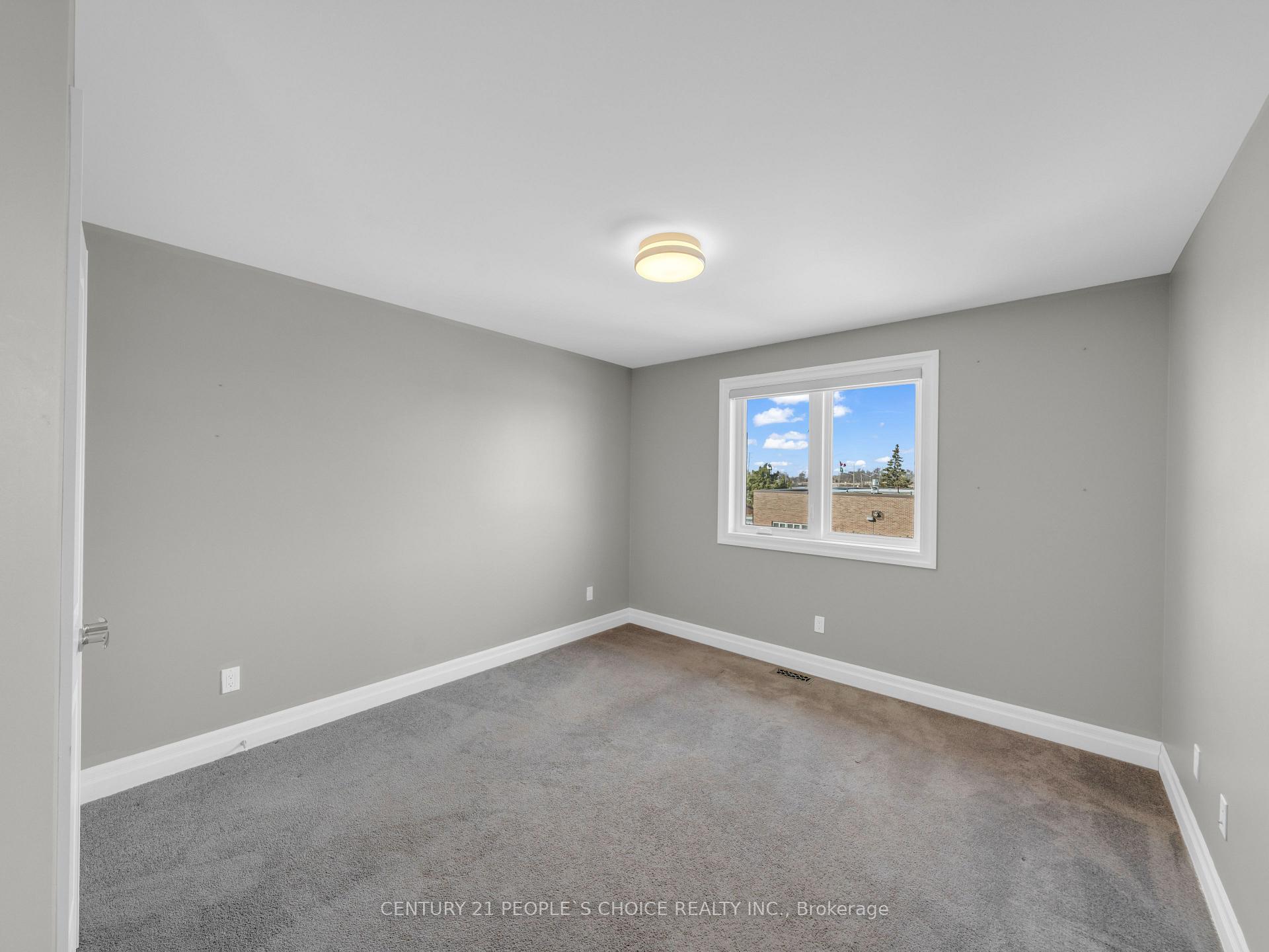Photo 27 of 969 Westwood Drive, Lakeshore — HOMEH