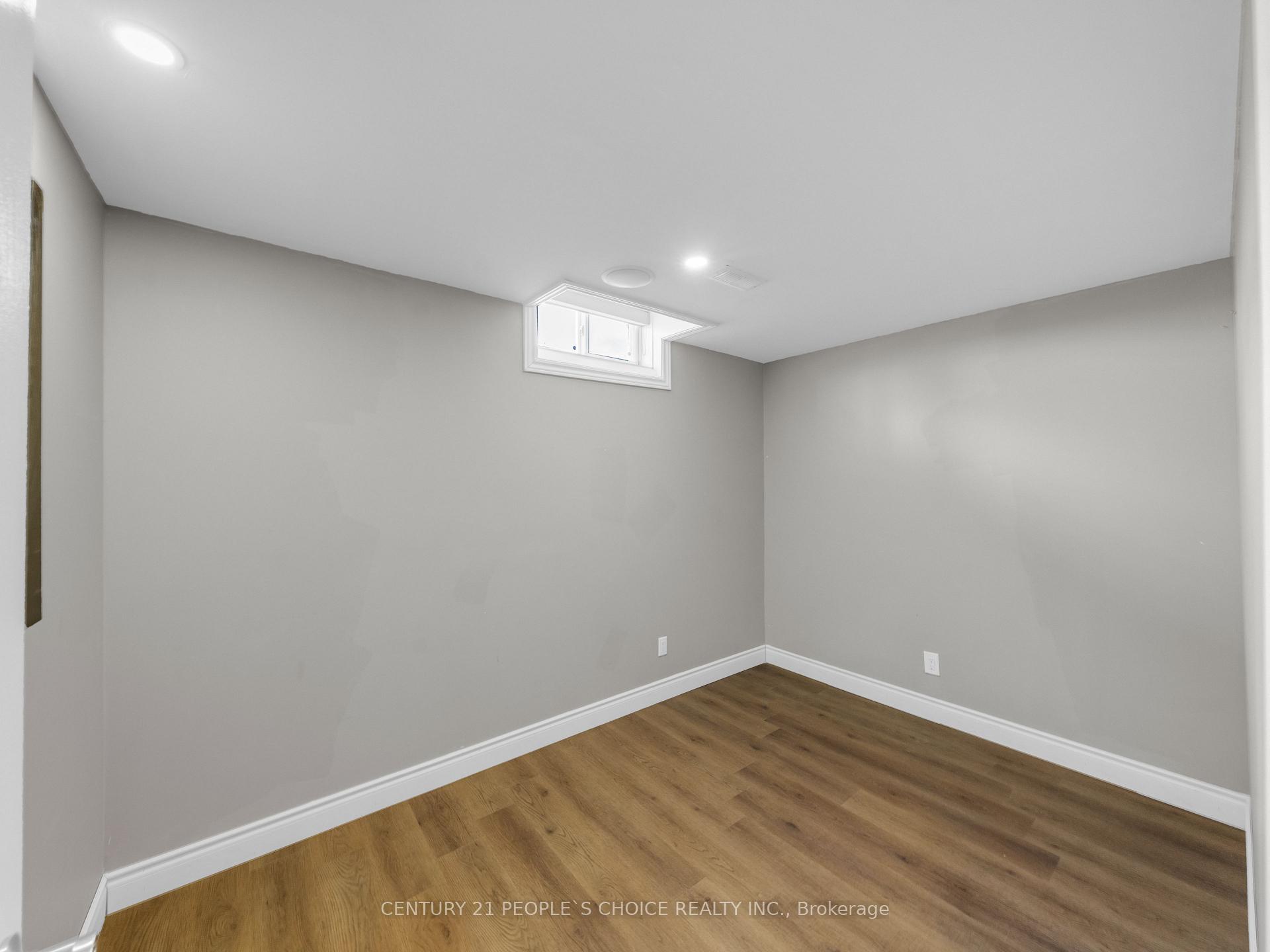 Photo 37 of 969 Westwood Drive, Lakeshore — HOMEH