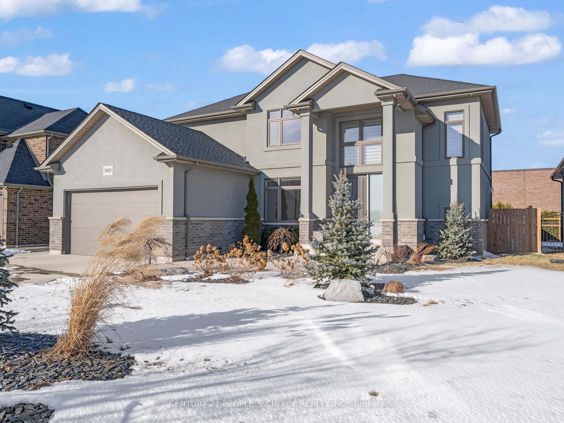 Photo 40 of 969 Westwood Drive, Lakeshore — HOMEH