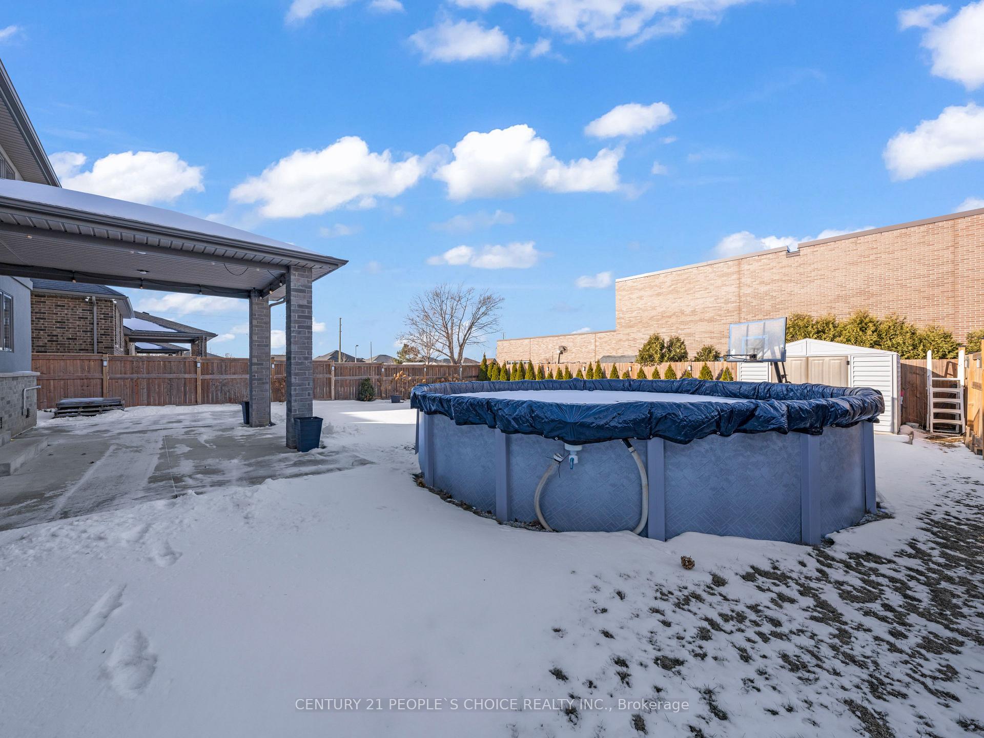 Photo 46 of 969 Westwood Drive, Lakeshore — HOMEH