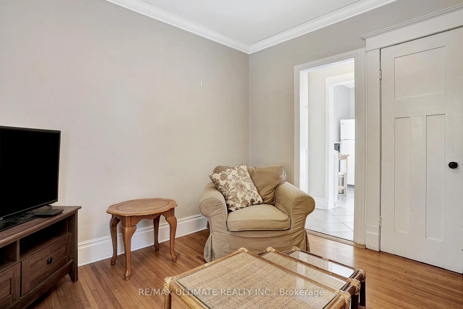 Photo 10 of Unit 2, 67 Moore Avenue, Kitchener — HOMEH