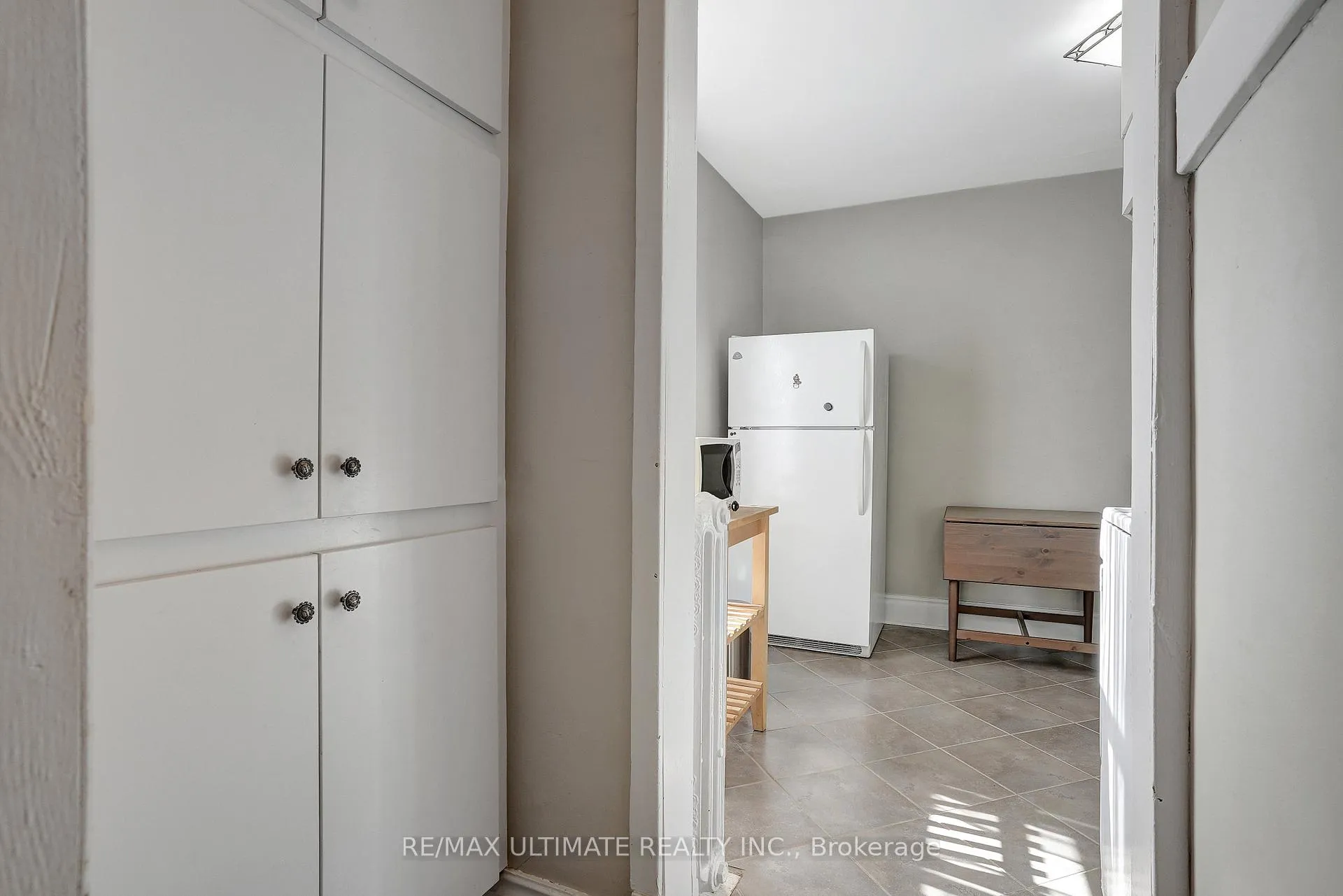 Photo 11 of Unit 2, 67 Moore Avenue, Kitchener — HOMEH
