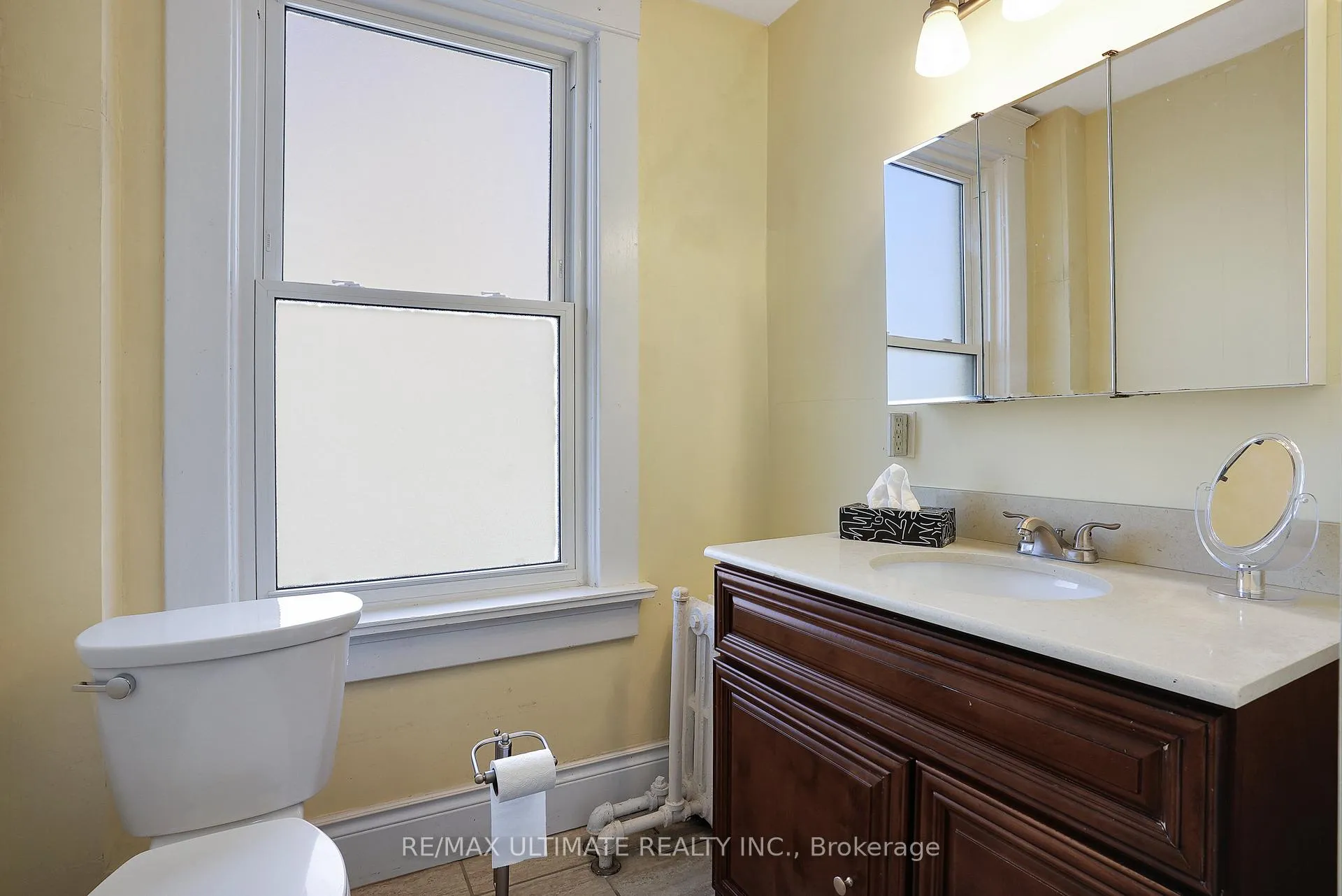 Photo 16 of Unit 2, 67 Moore Avenue, Kitchener — HOMEH
