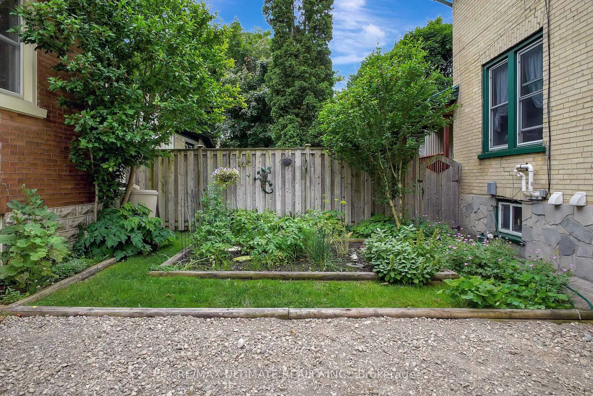 Photo 20 of Unit 2, 67 Moore Avenue, Kitchener — HOMEH
