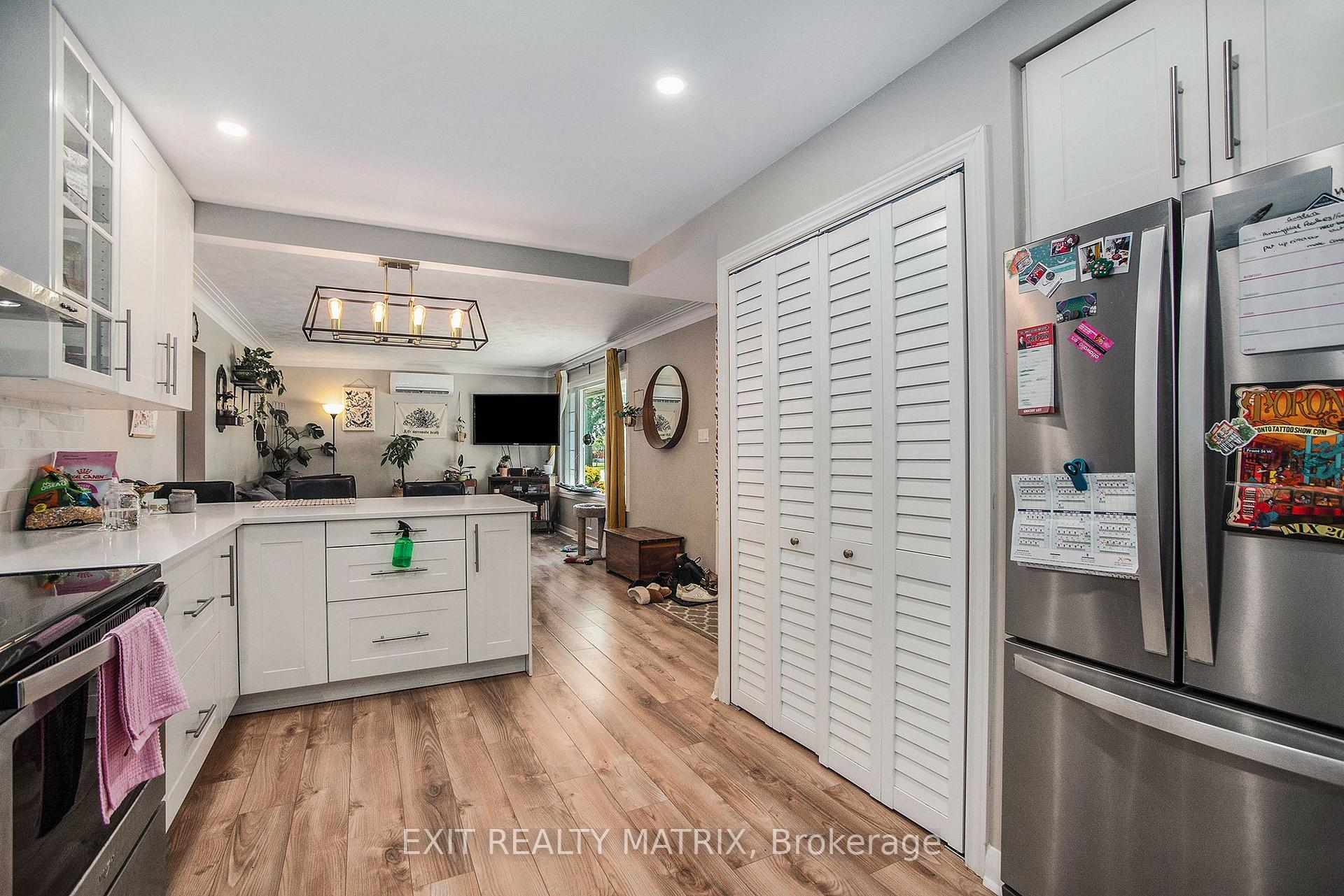 Photo 6 of 1303 Vancouver Avenue, Ottawa, Ellwood — HOMEH