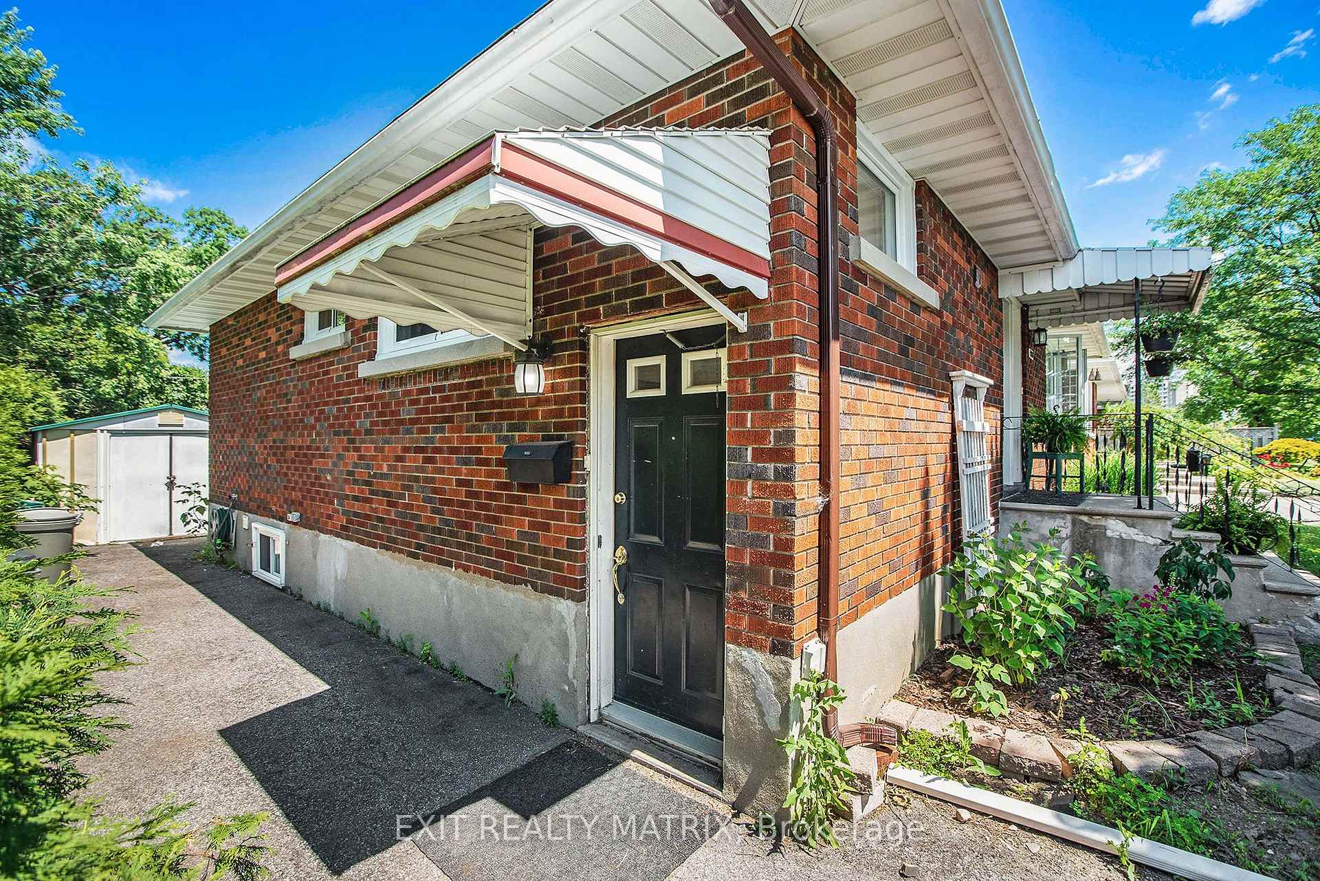 Photo 14 of 1303 Vancouver Avenue, Ottawa, Ellwood — HOMEH