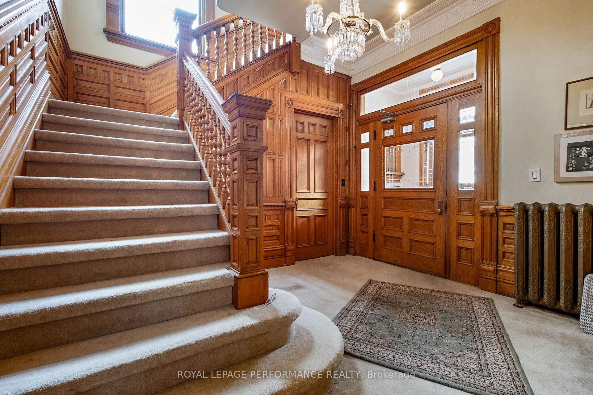 Photo 4 of 320-322 Chapel Street, Ottawa, Sandy Hill — HOMEH