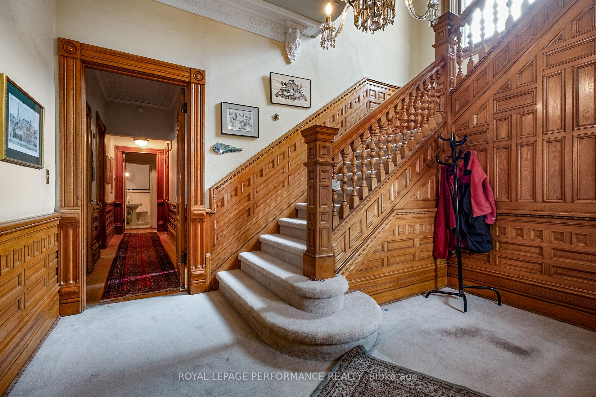 Photo 5 of 320-322 Chapel Street, Ottawa, Sandy Hill — HOMEH