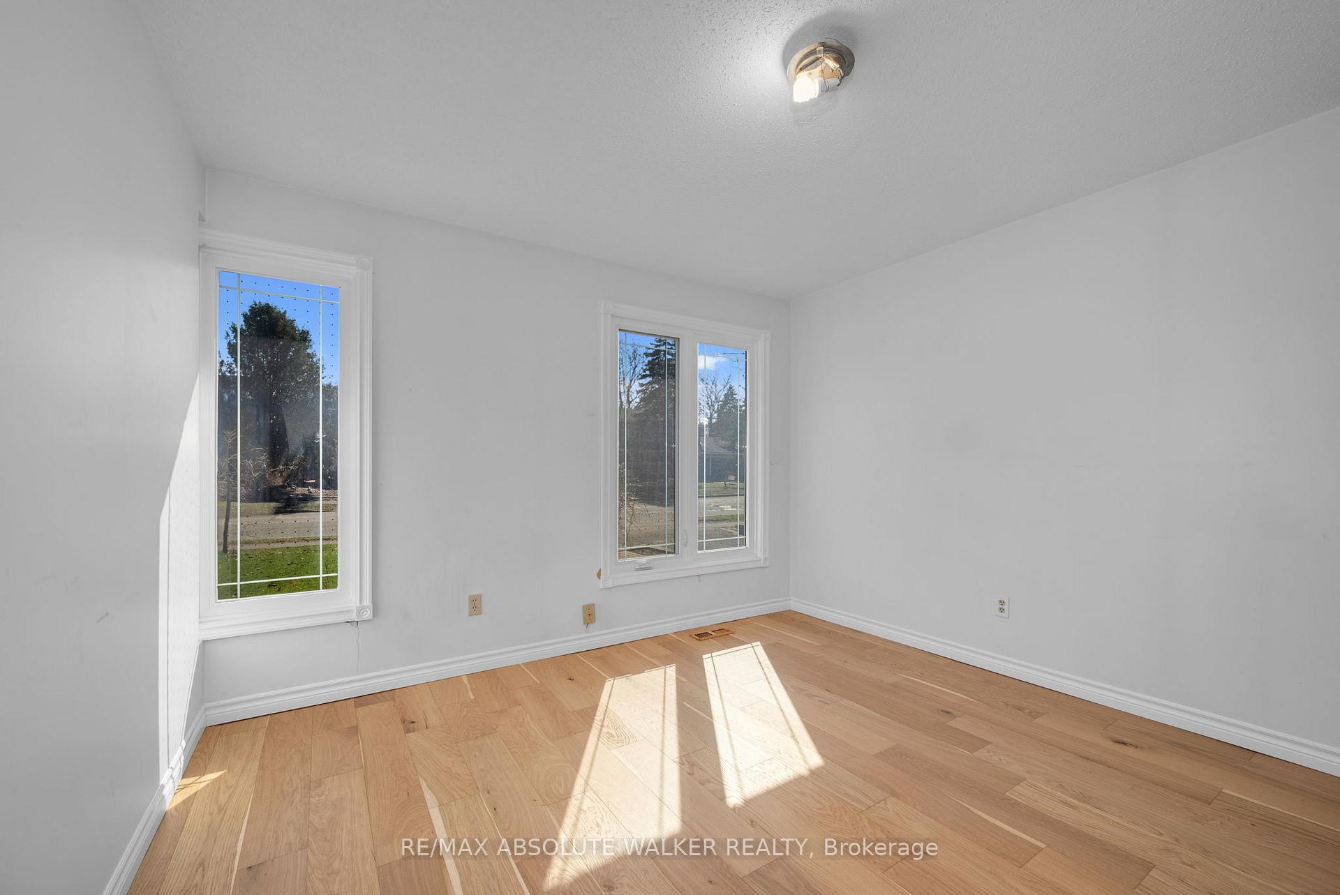 Photo 6 of 1017 Plante Drive, Ottawa, Hunt Club/Western Community — HOMEH