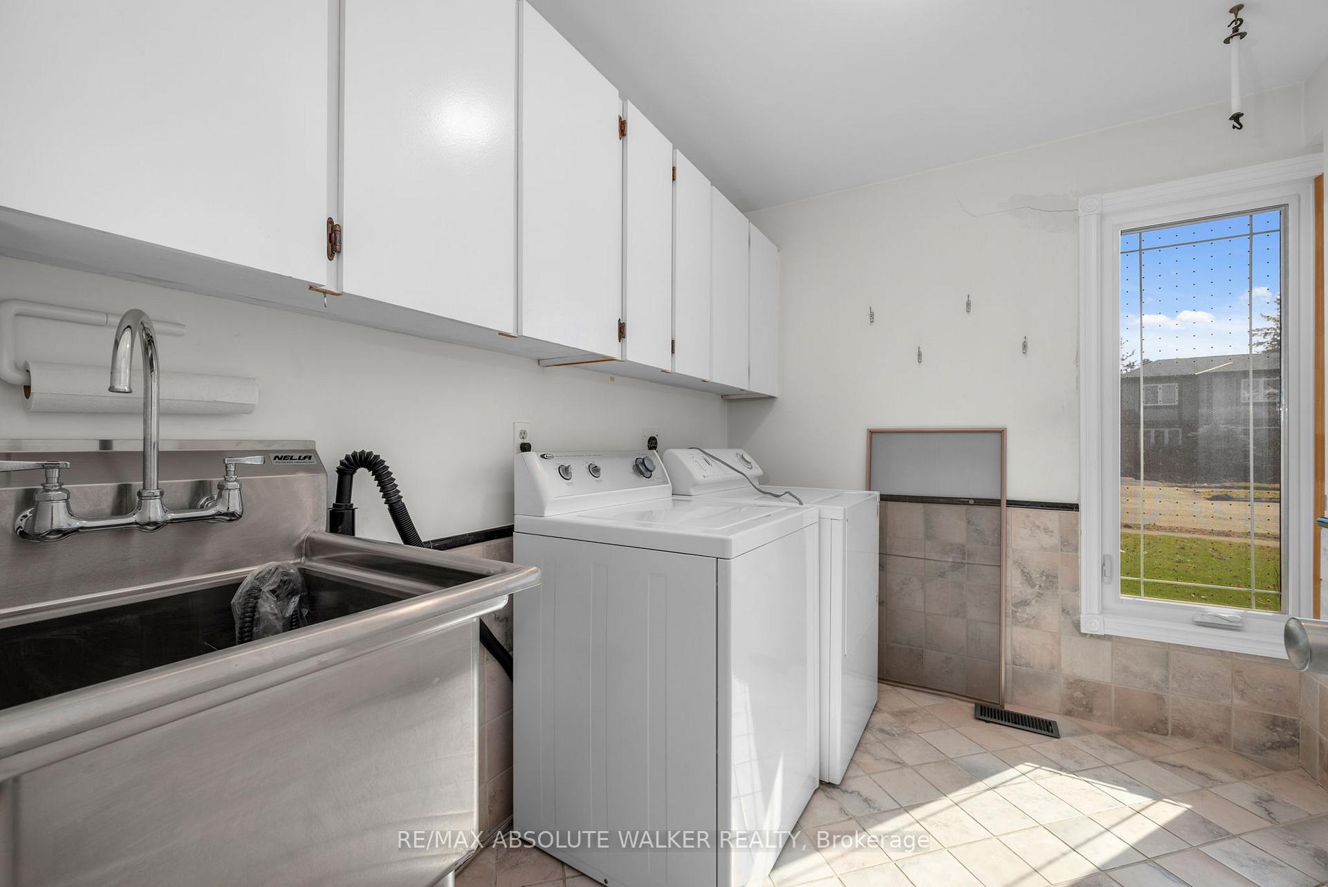 Photo 13 of 1017 Plante Drive, Ottawa, Hunt Club/Western Community — HOMEH