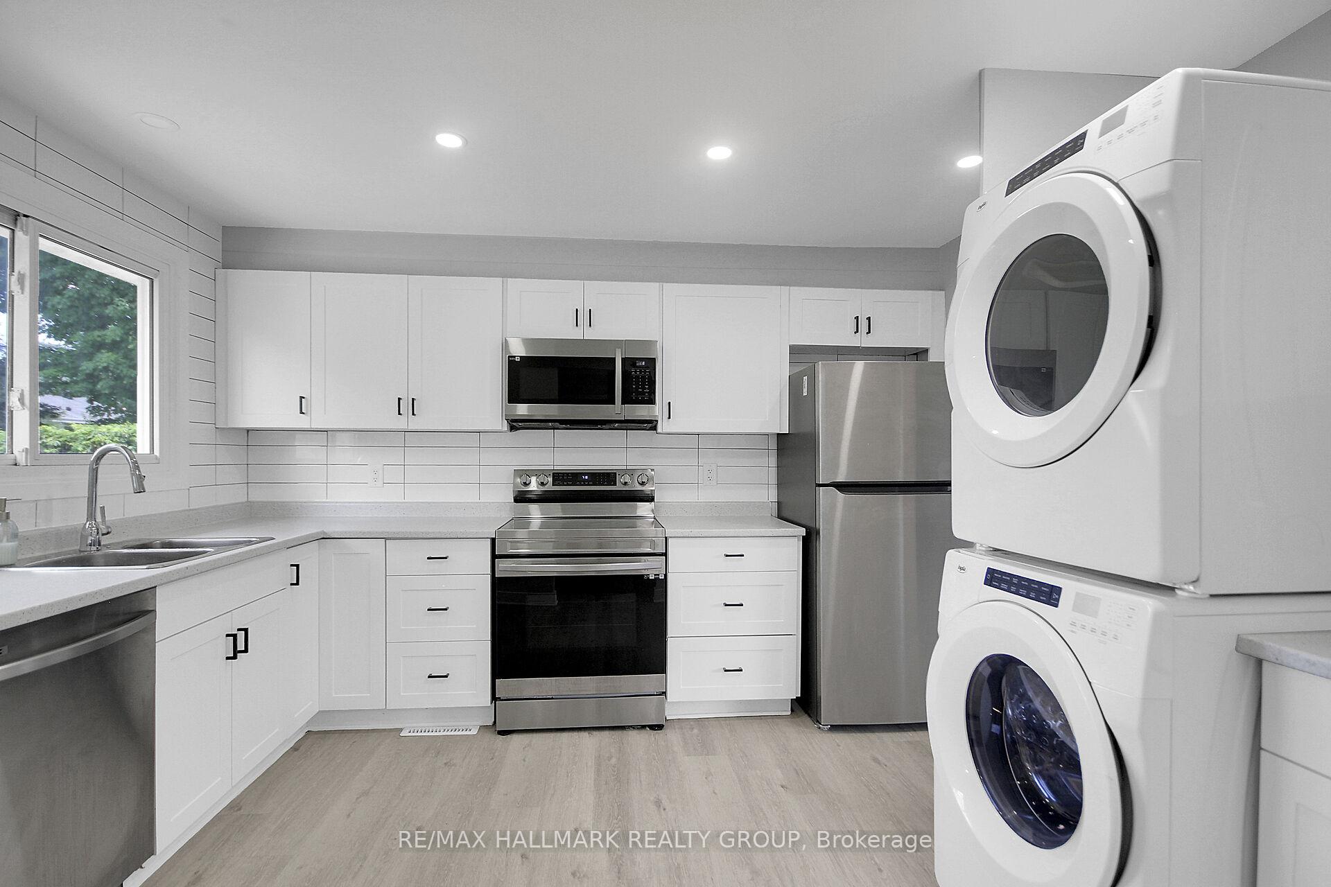 Photo 10 of 147 David Drive, Ottawa, Meadowlands/St. Claire Gardens — HOMEH