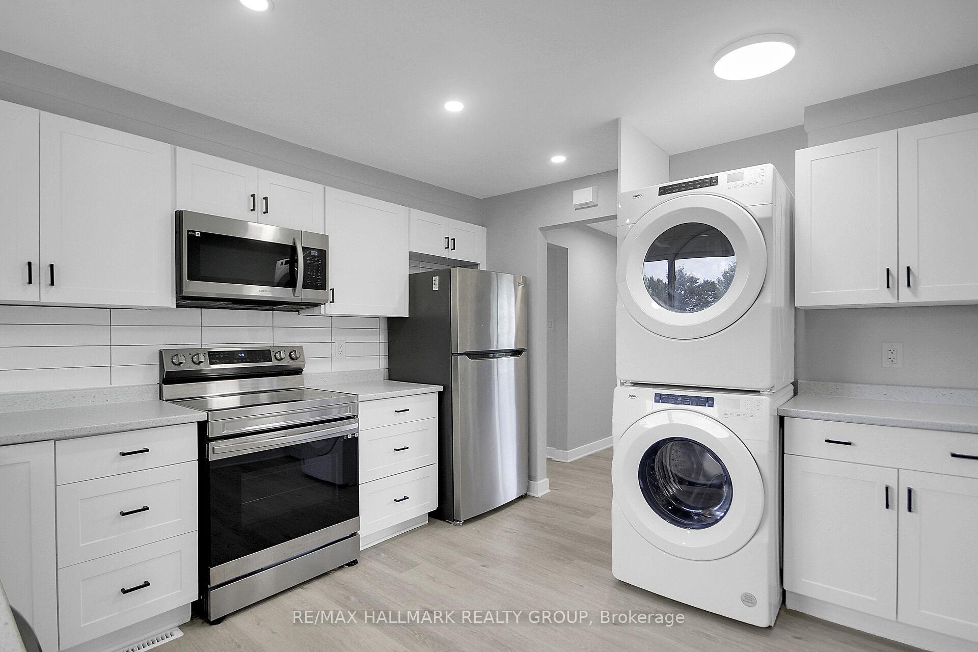 Photo 11 of 147 David Drive, Ottawa, Meadowlands/St. Claire Gardens — HOMEH