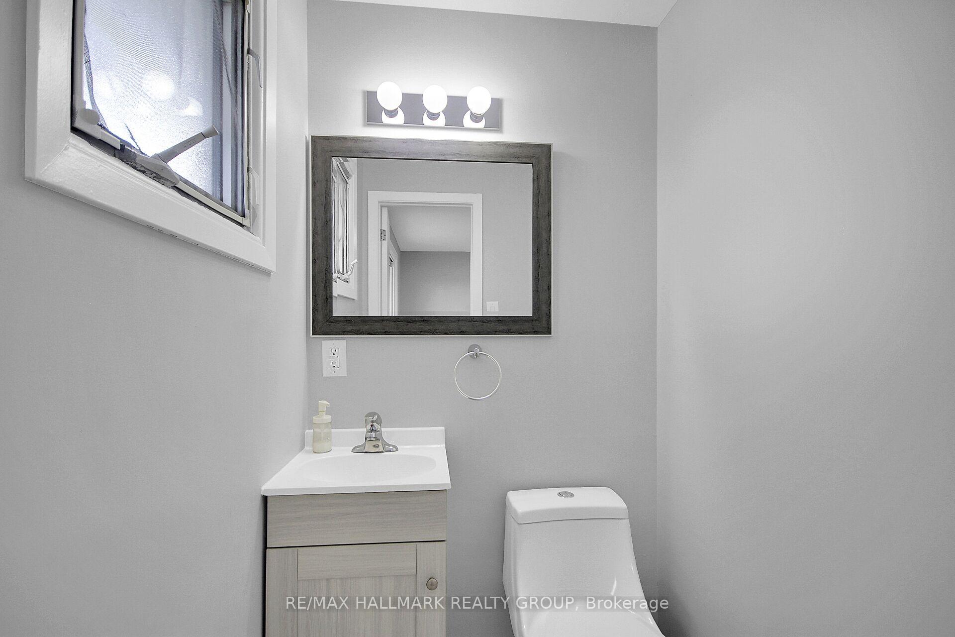 Photo 14 of 147 David Drive, Ottawa, Meadowlands/St. Claire Gardens — HOMEH