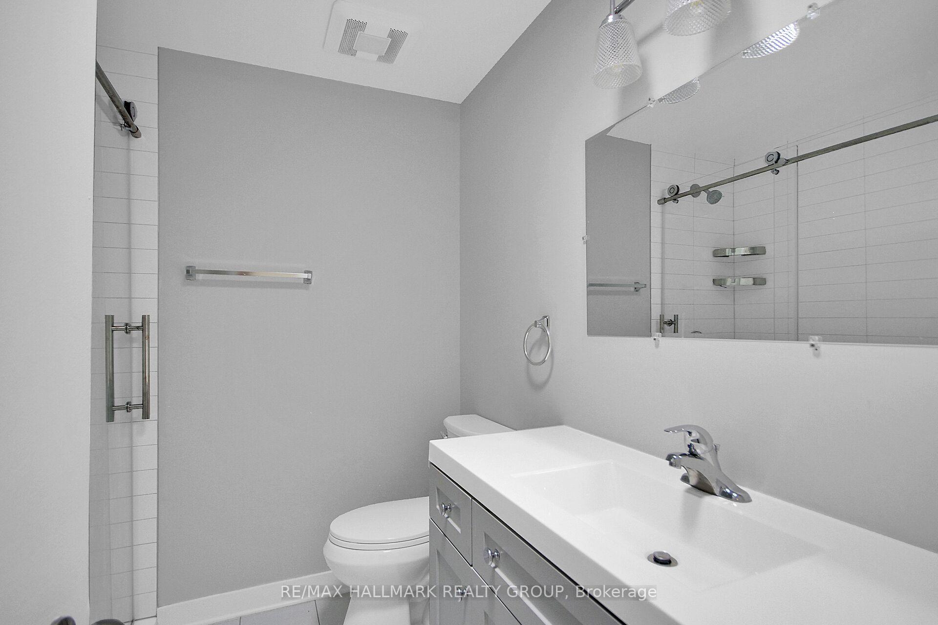 Photo 19 of 147 David Drive, Ottawa, Meadowlands/St. Claire Gardens — HOMEH