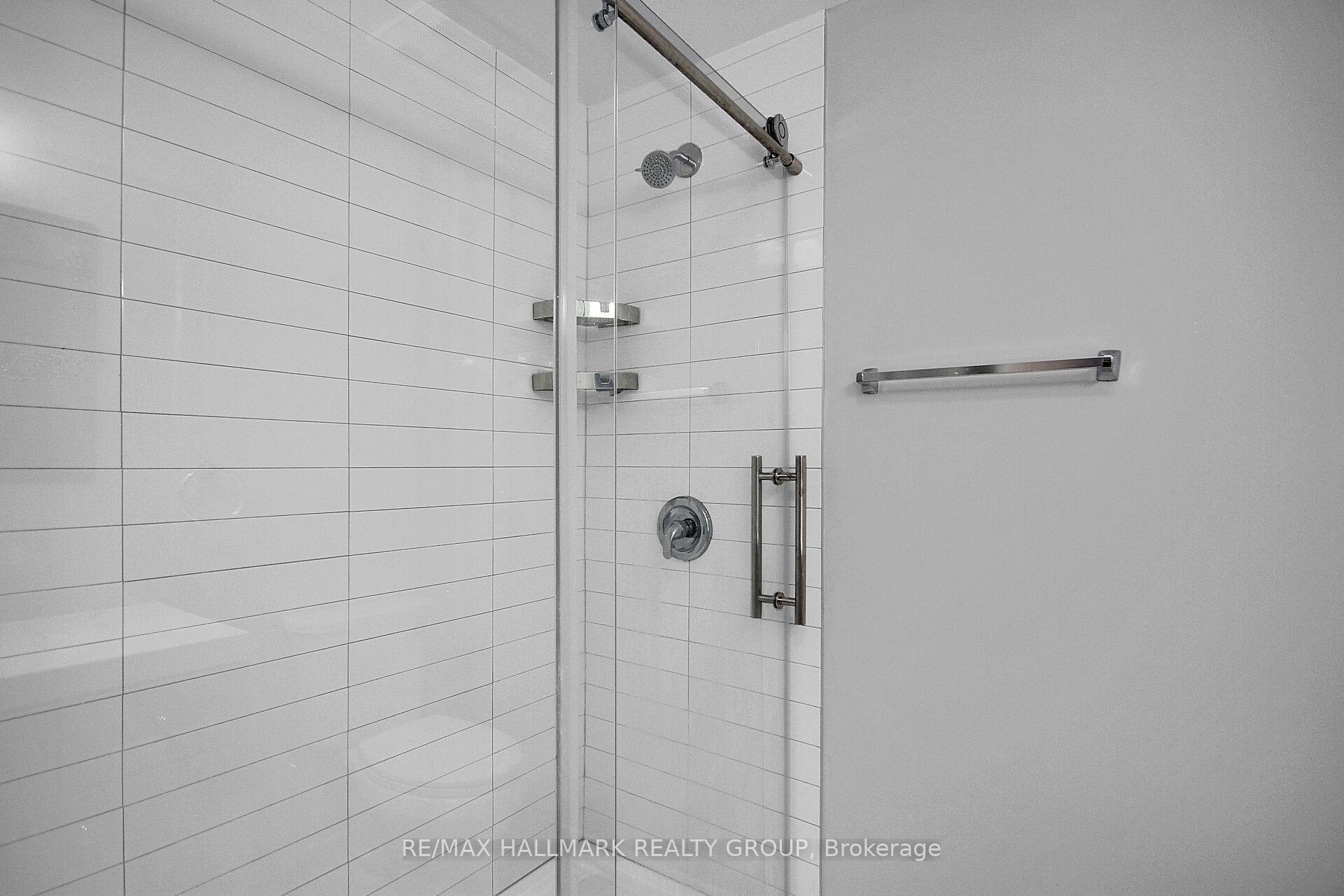 Photo 20 of 147 David Drive, Ottawa, Meadowlands/St. Claire Gardens — HOMEH