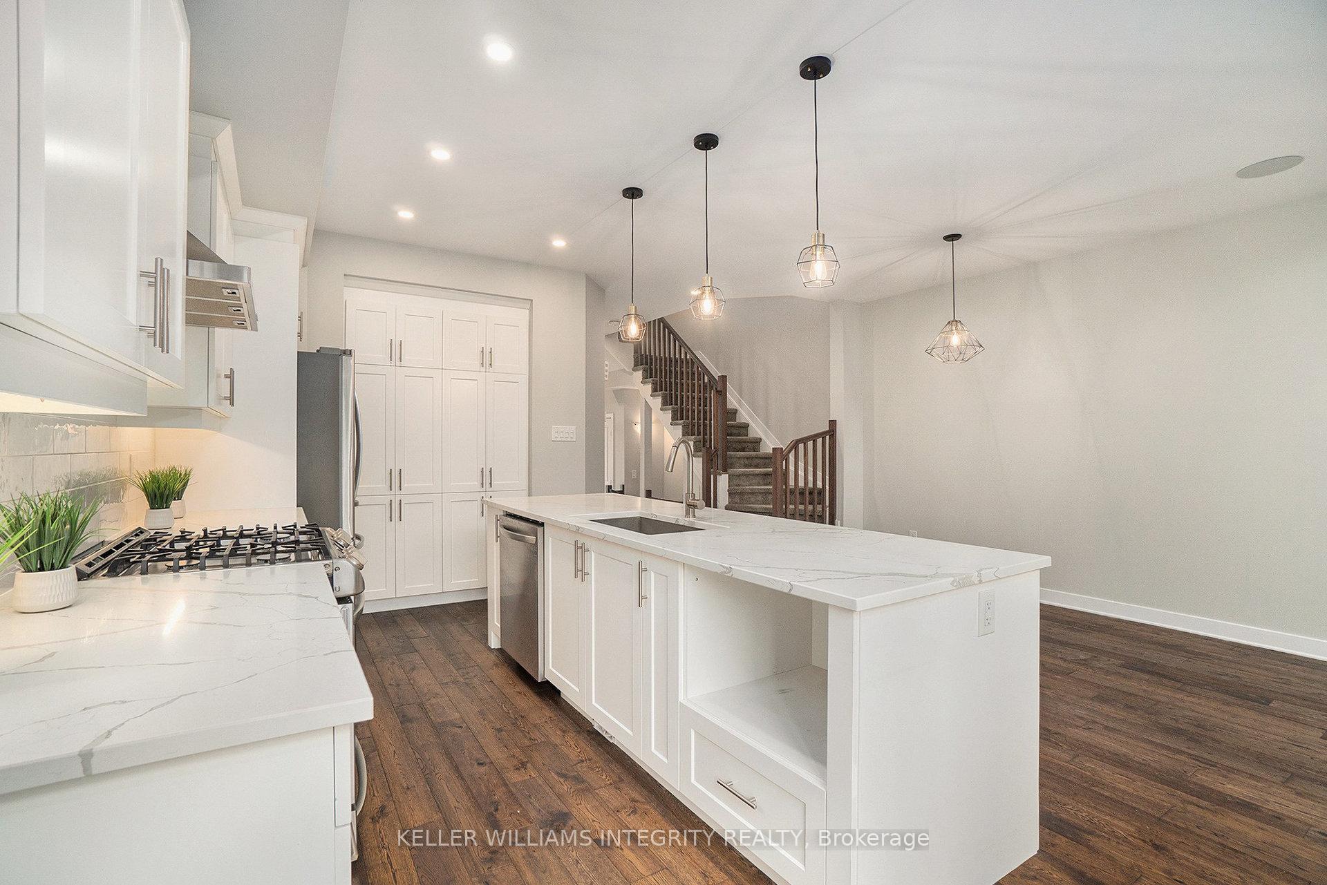 Photo 12 of 458 Trident Mews, Ottawa, Leitrim — HOMEH