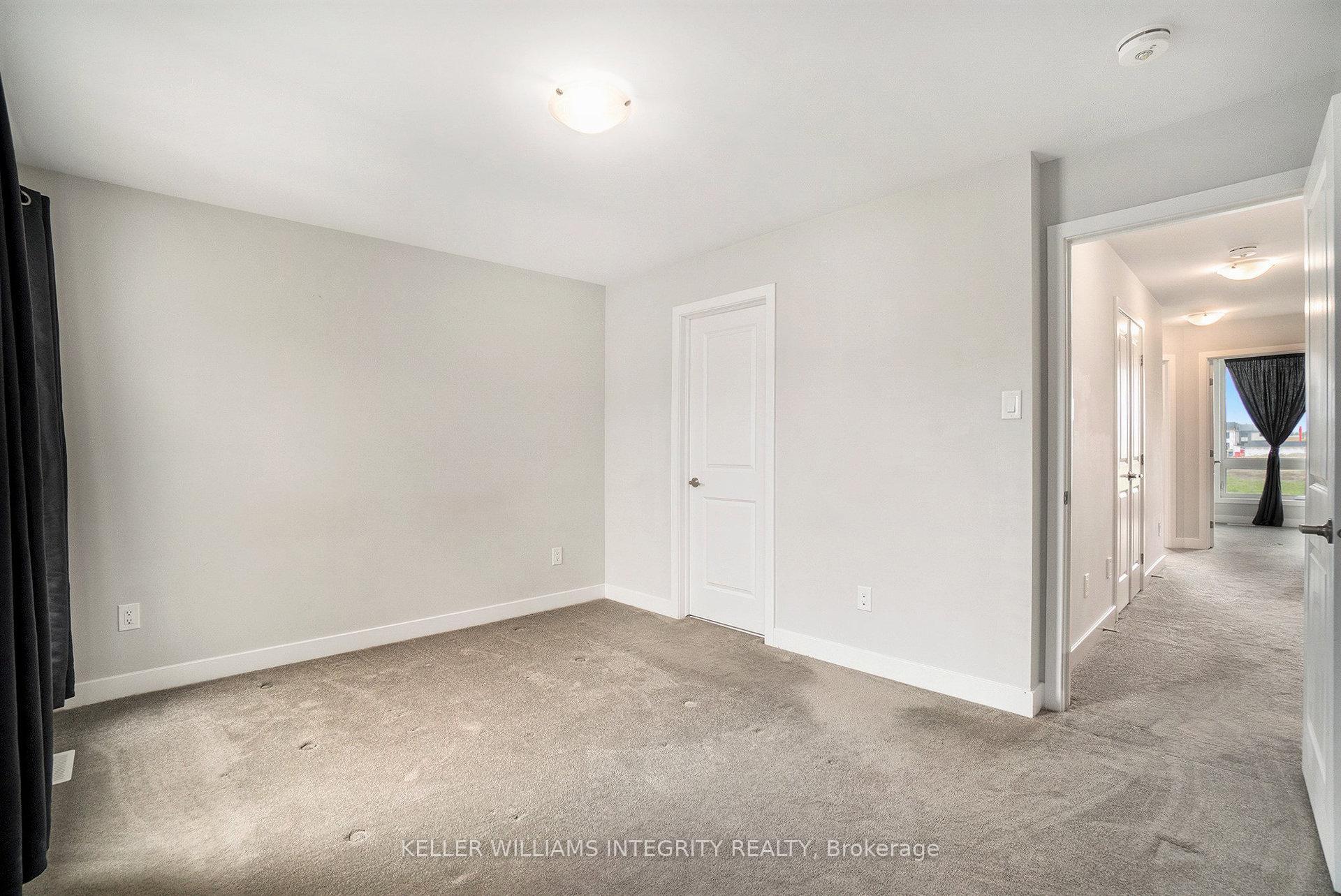 Photo 17 of 458 Trident Mews, Ottawa, Leitrim — HOMEH