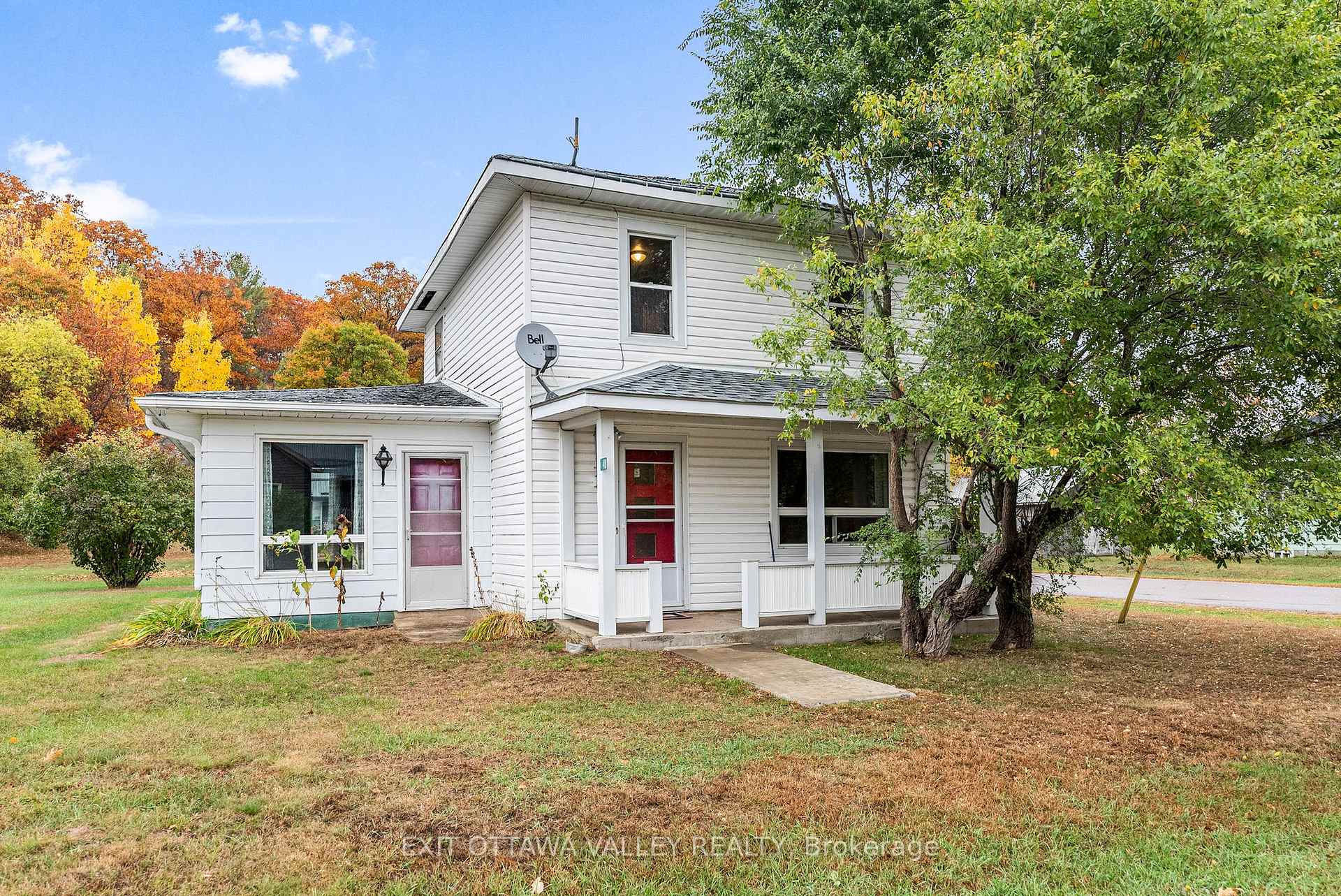 Photo 2 of 48 Needham Street, Madawaska Valley, Madawaska Valley — HOMEH