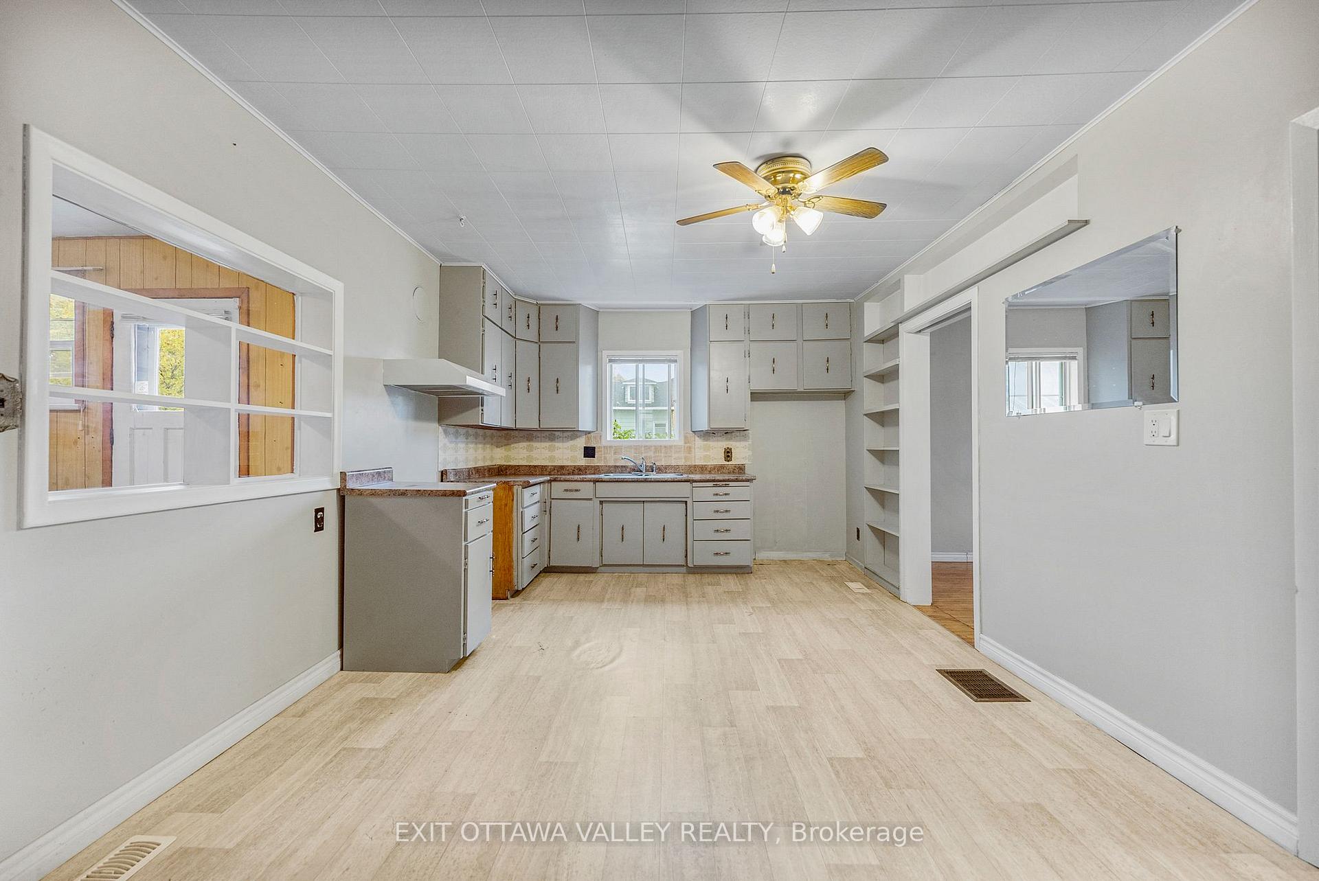 Photo 13 of 48 Needham Street, Madawaska Valley, Madawaska Valley — HOMEH