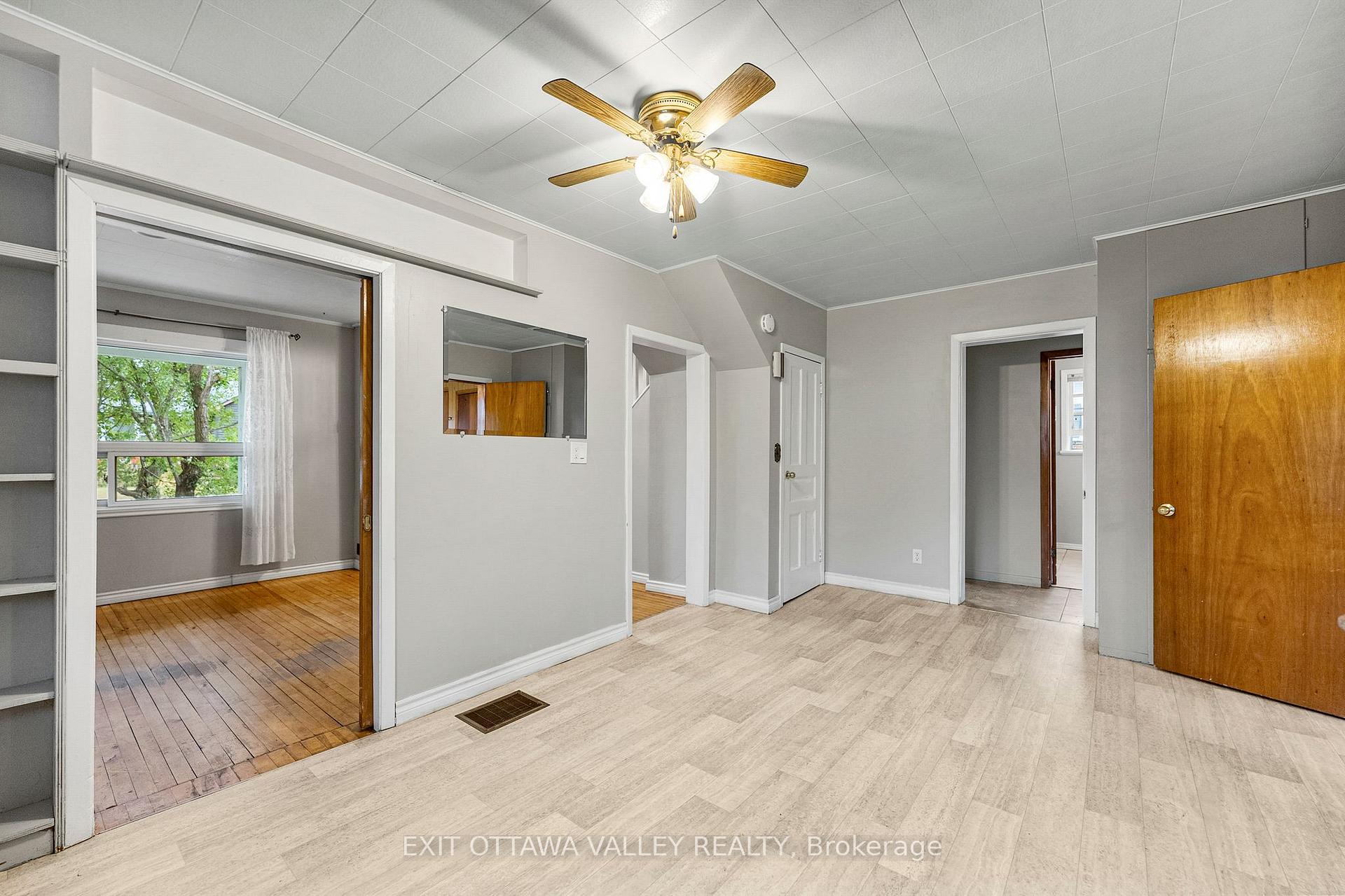 Photo 16 of 48 Needham Street, Madawaska Valley, Madawaska Valley — HOMEH