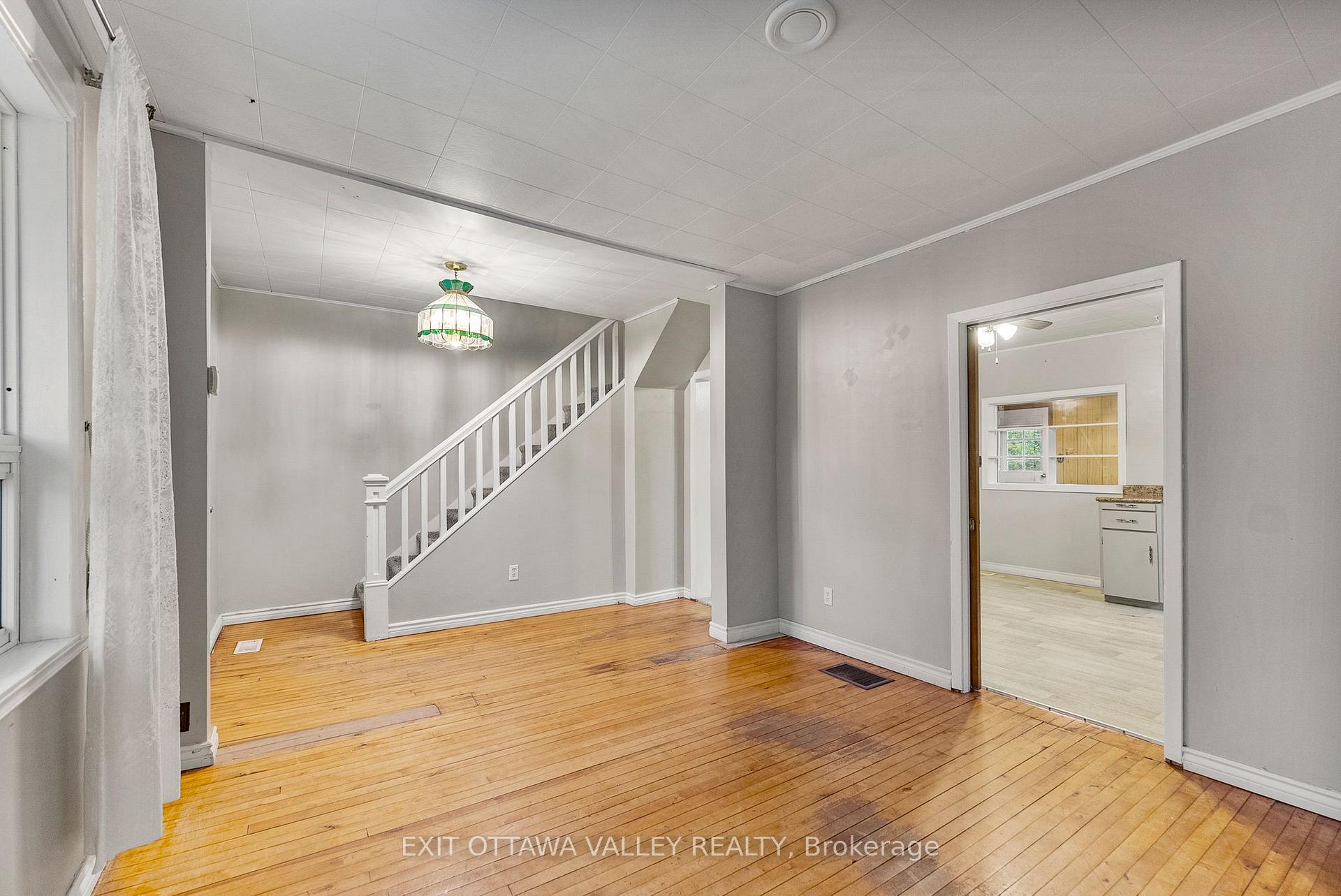 Photo 18 of 48 Needham Street, Madawaska Valley, Madawaska Valley — HOMEH