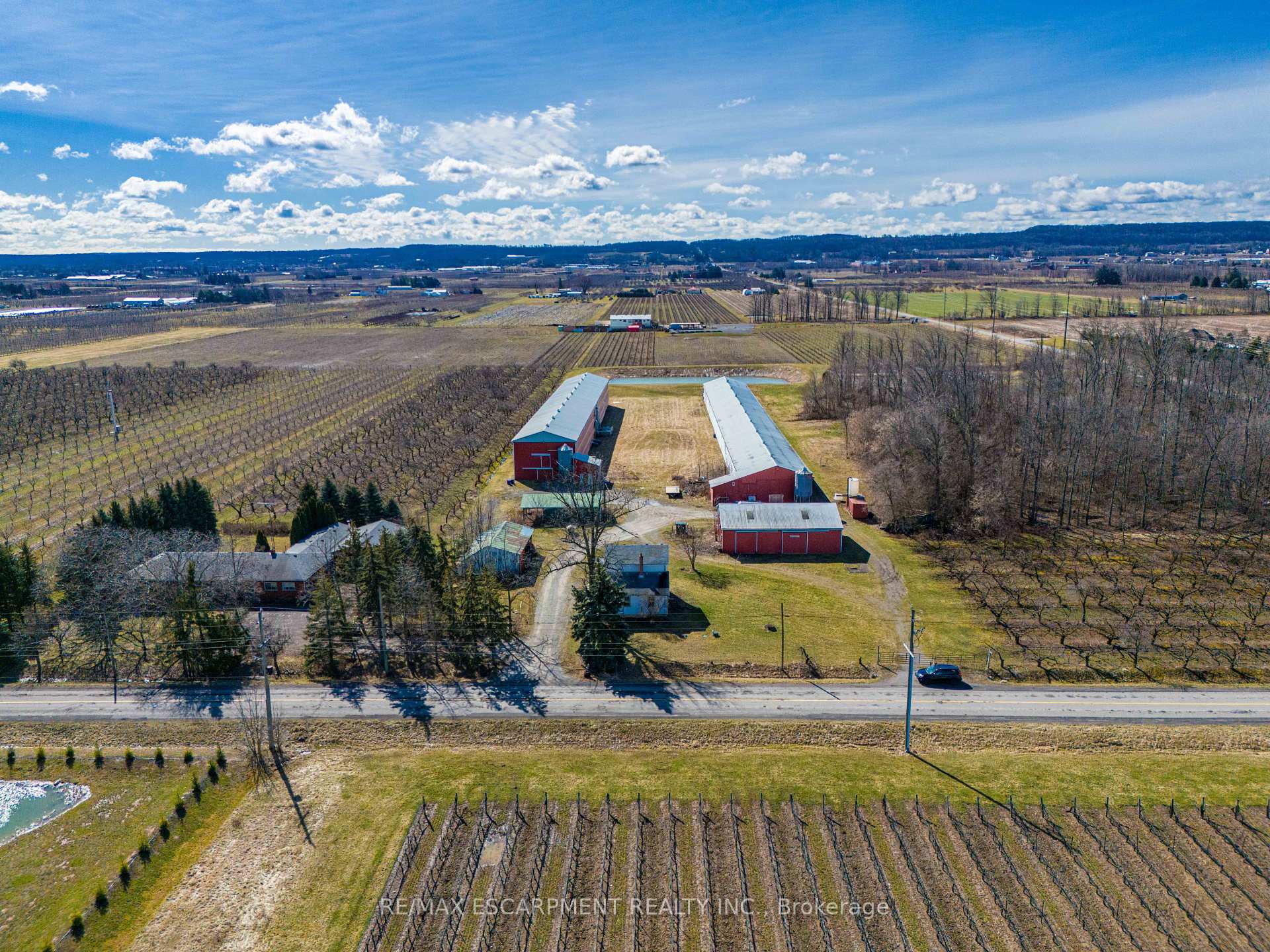 Photo 2 of 3762 Greenlane Road, Lincoln, Lincoln-Jordan/Vineland — HOMEH