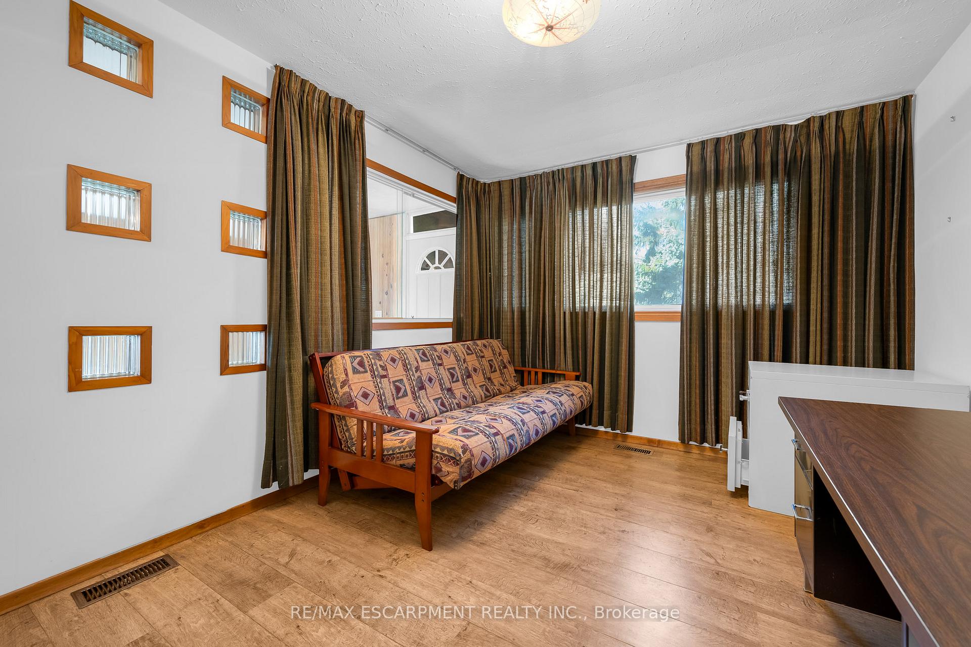 Photo 6 of 3762 Greenlane Road, Lincoln, Lincoln-Jordan/Vineland — HOMEH