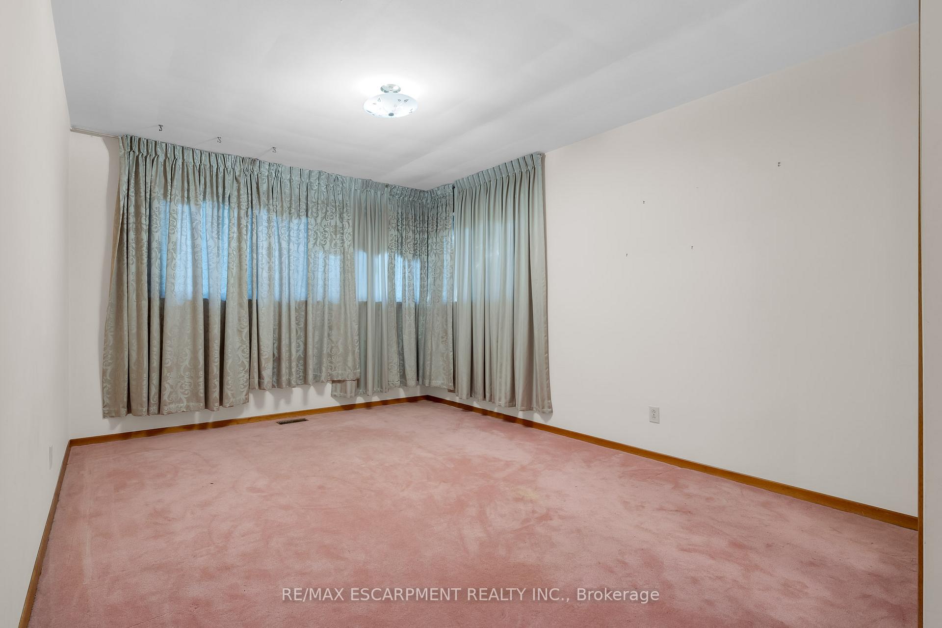 Photo 14 of 3762 Greenlane Road, Lincoln, Lincoln-Jordan/Vineland — HOMEH