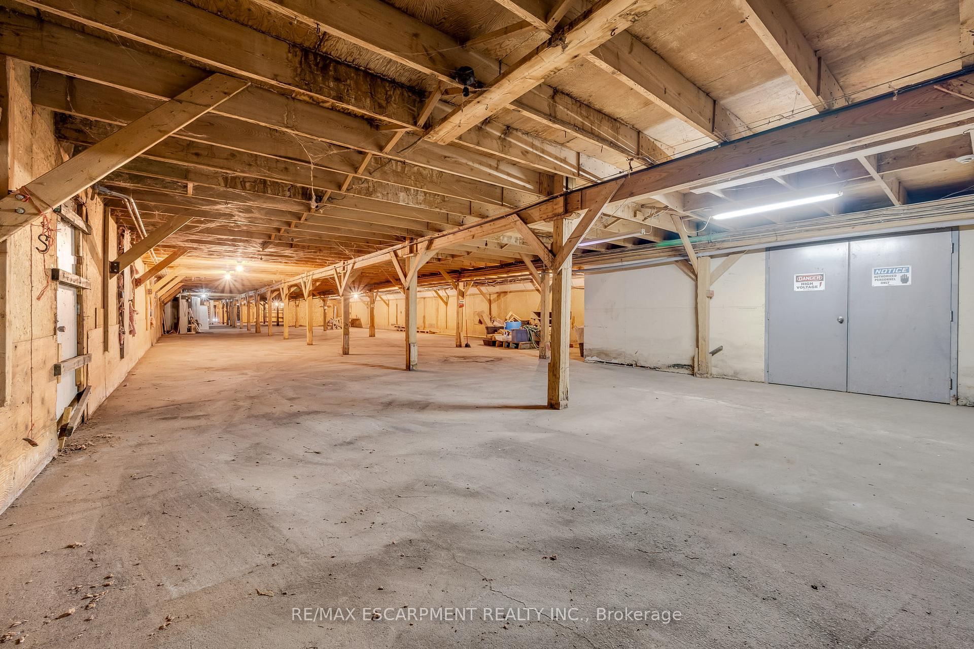 Photo 36 of 3762 Greenlane Road, Lincoln, Lincoln-Jordan/Vineland — HOMEH