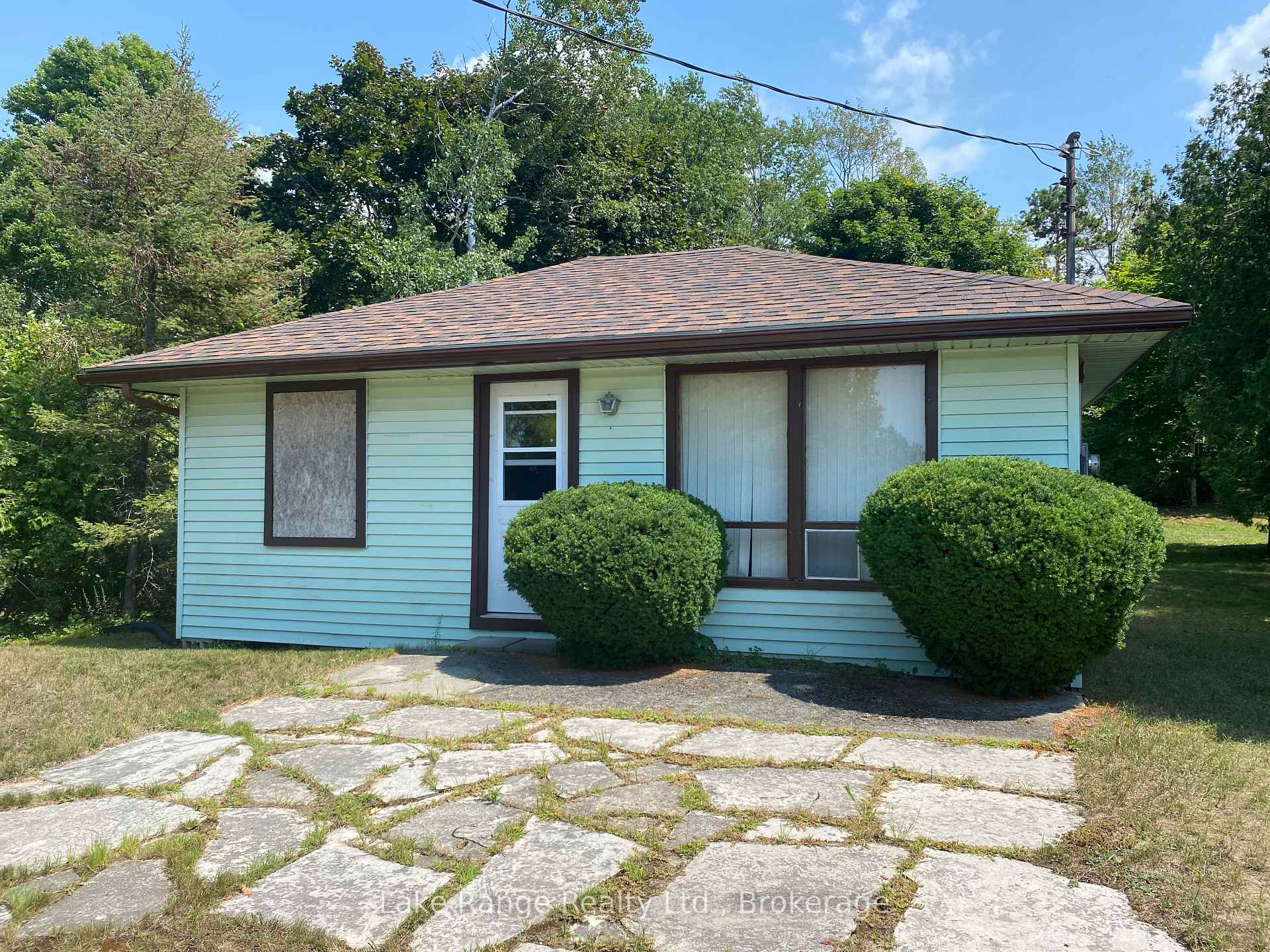Photo 1 of 40 Red Cedar Drive S, Kincardine — HOMEH