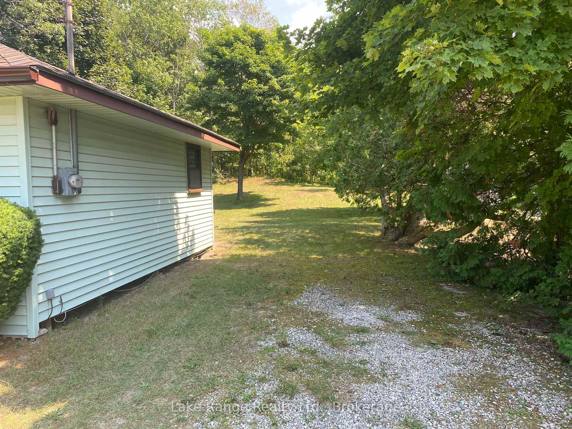 Photo 2 of 40 Red Cedar Drive S, Kincardine — HOMEH