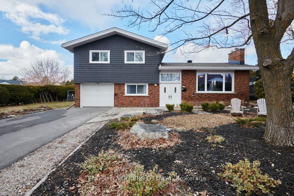 Front of 2177 Westbourne Avenue