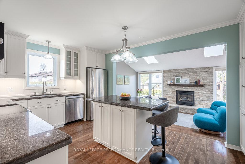 Photo 12 of 65 Gillespie Crescent, Ottawa, Hunt Club Woods — HOMEH
