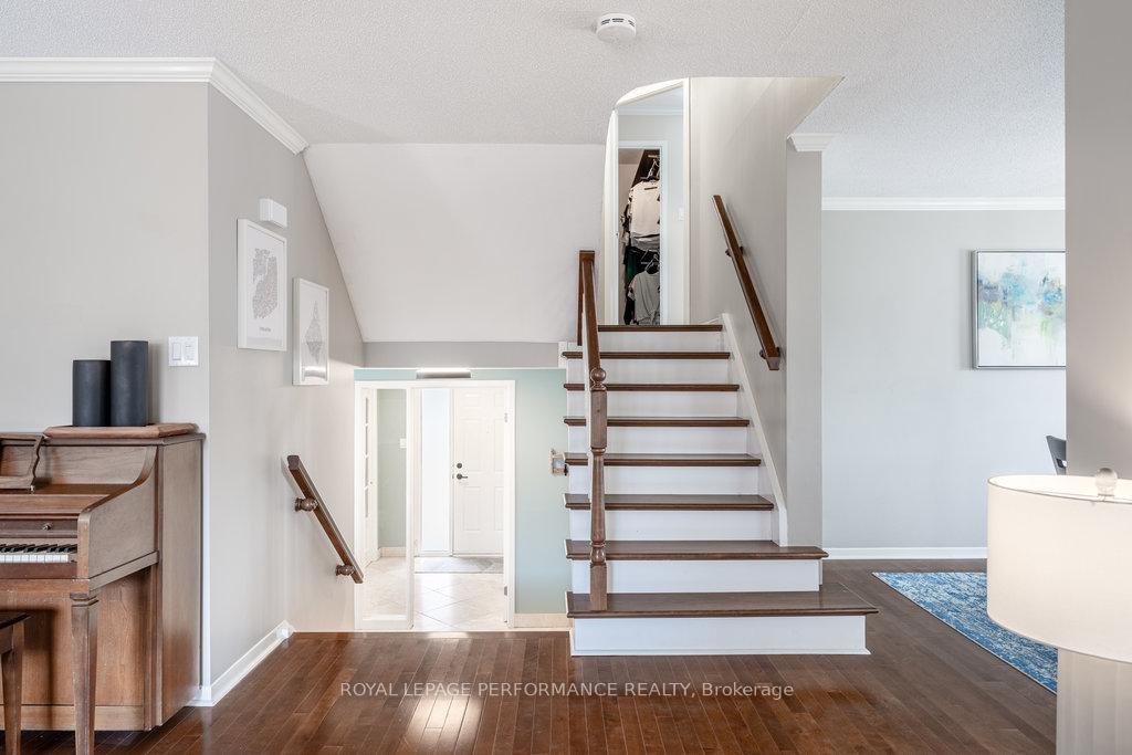 Photo 24 of 65 Gillespie Crescent, Ottawa, Hunt Club Woods — HOMEH