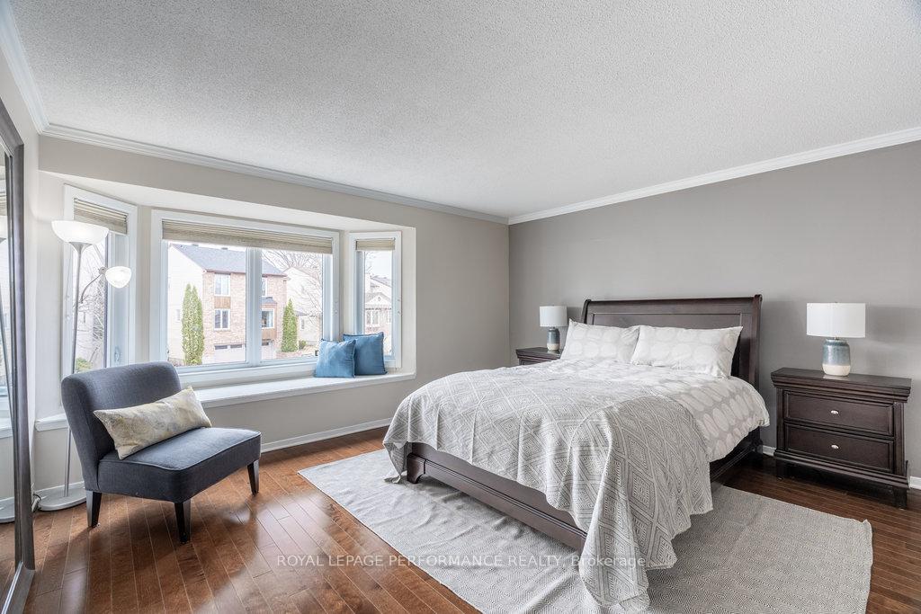 Photo 25 of 65 Gillespie Crescent, Ottawa, Hunt Club Woods — HOMEH