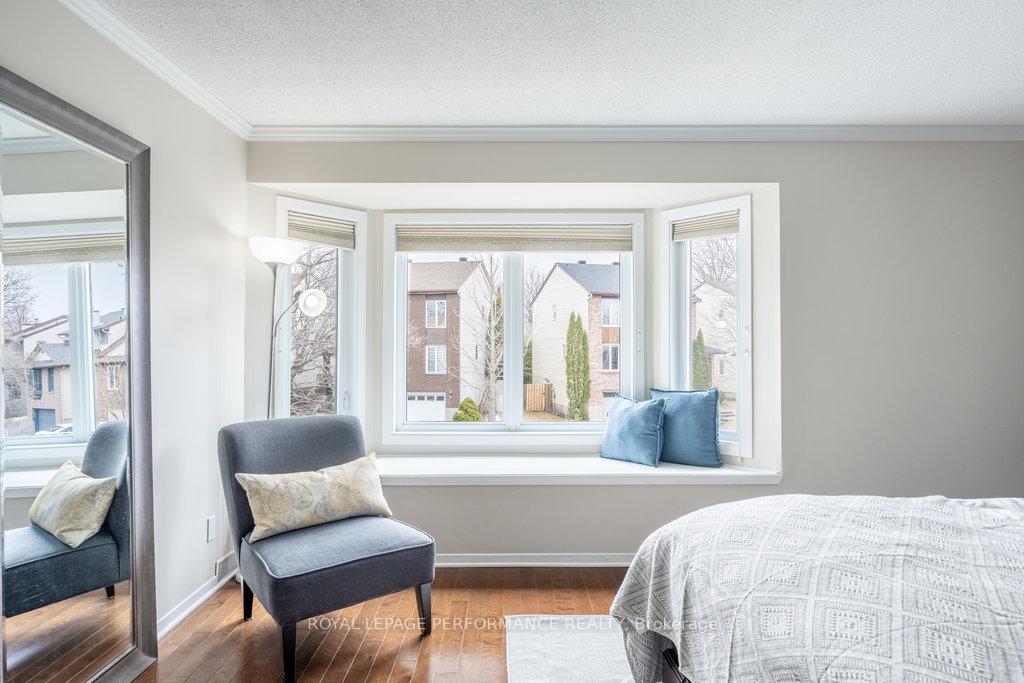 Photo 26 of 65 Gillespie Crescent, Ottawa, Hunt Club Woods — HOMEH