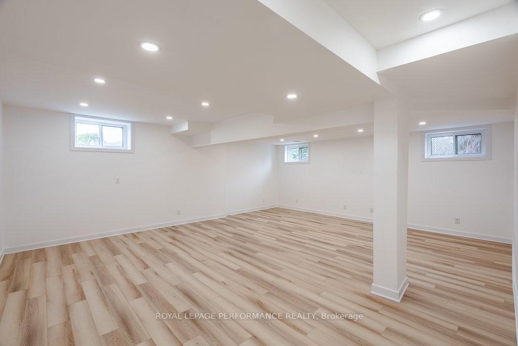 Photo 41 of 65 Gillespie Crescent, Ottawa, Hunt Club Woods — HOMEH