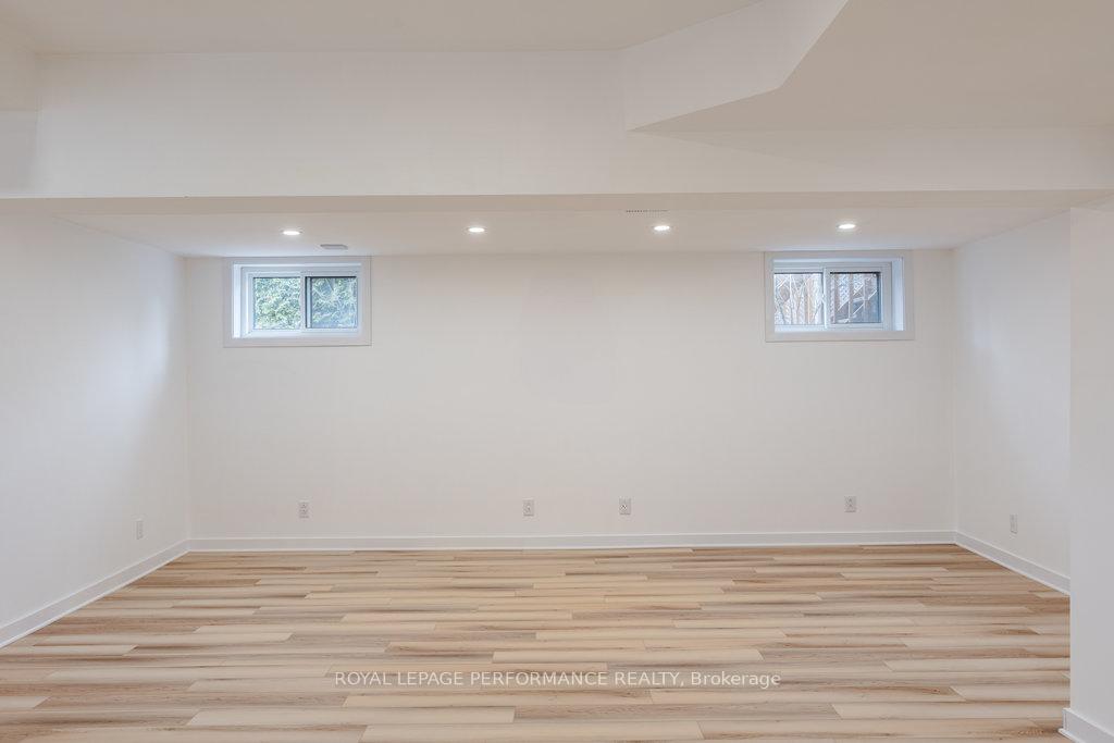 Photo 43 of 65 Gillespie Crescent, Ottawa, Hunt Club Woods — HOMEH