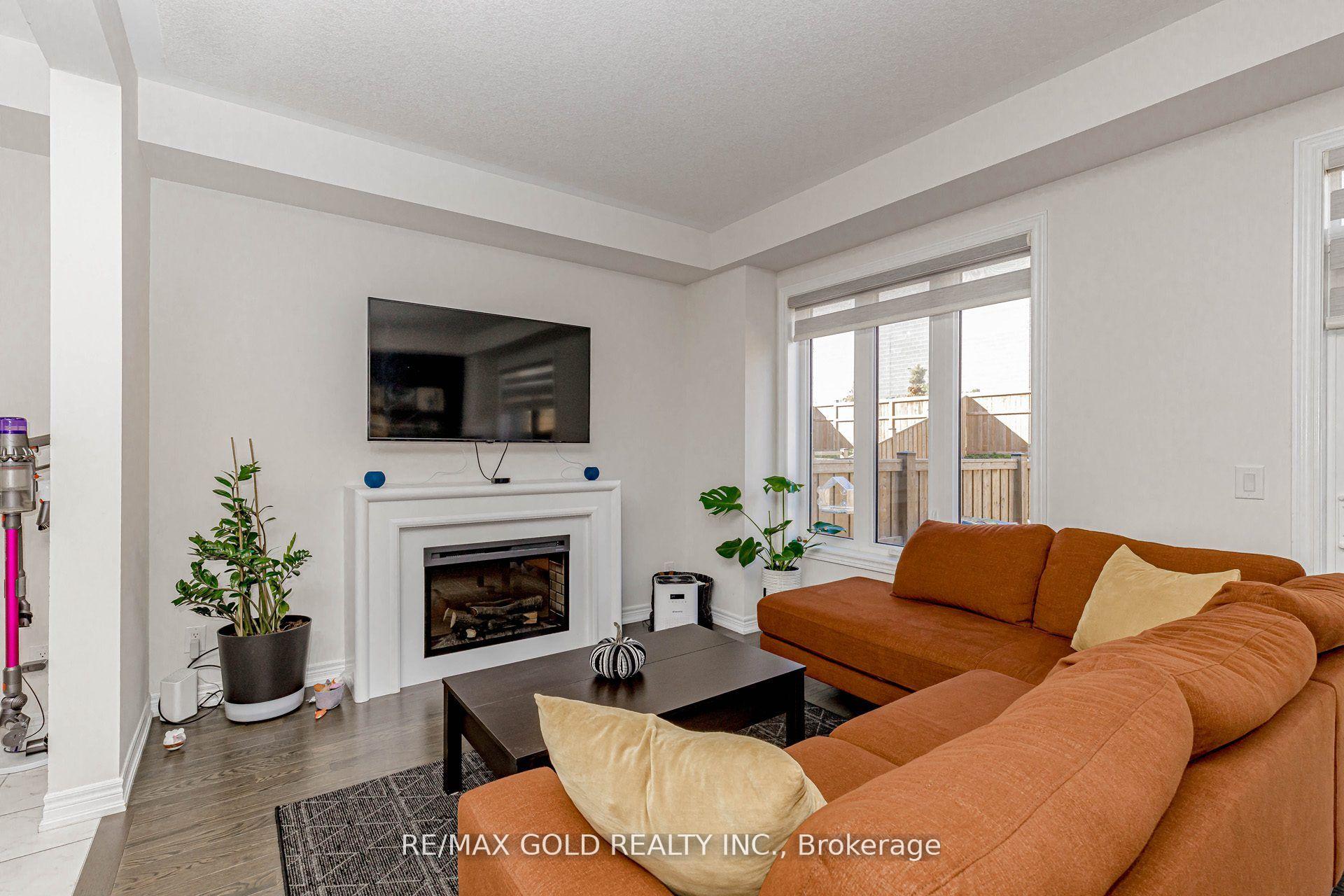 Photo 16 of 46 Reistwood Drive, Kitchener, Huron Park — HOMEH