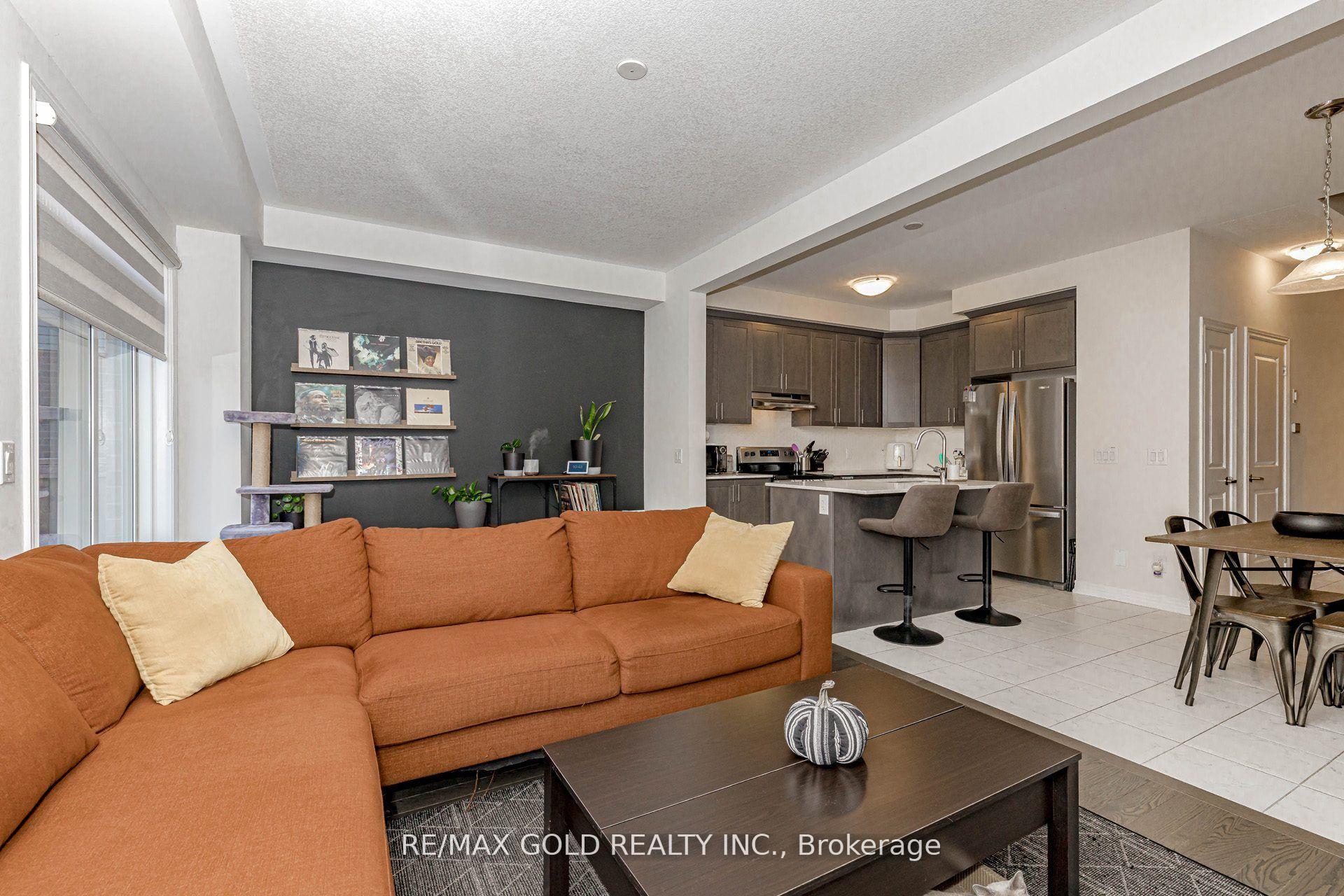 Photo 17 of 46 Reistwood Drive, Kitchener, Huron Park — HOMEH