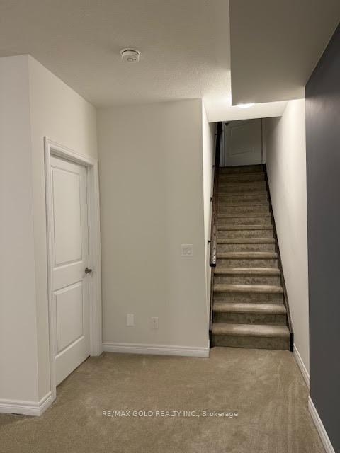 Photo 35 of 46 Reistwood Drive, Kitchener, Huron Park — HOMEH