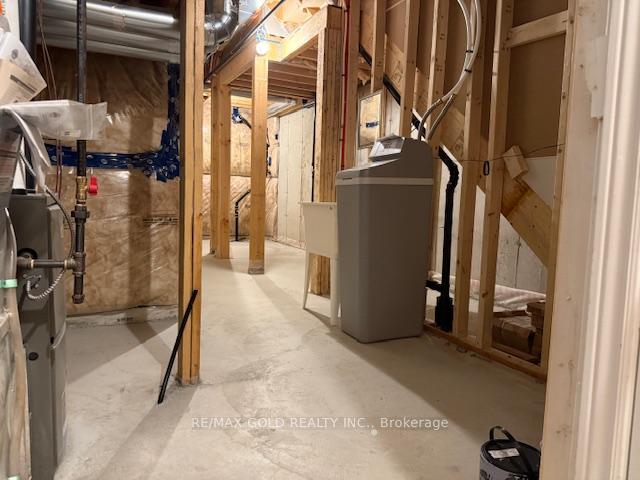 Photo 36 of 46 Reistwood Drive, Kitchener, Huron Park — HOMEH