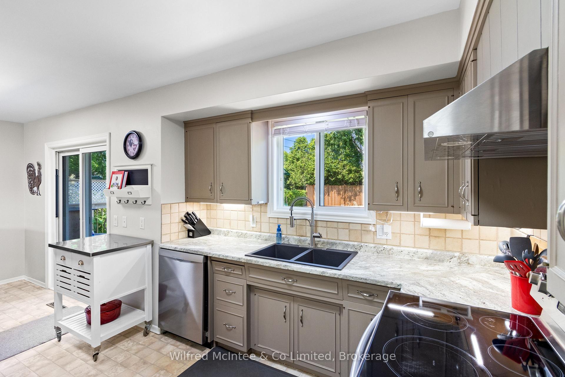 Photo 15 of 432 Elgin Street, Kincardine — HOMEH