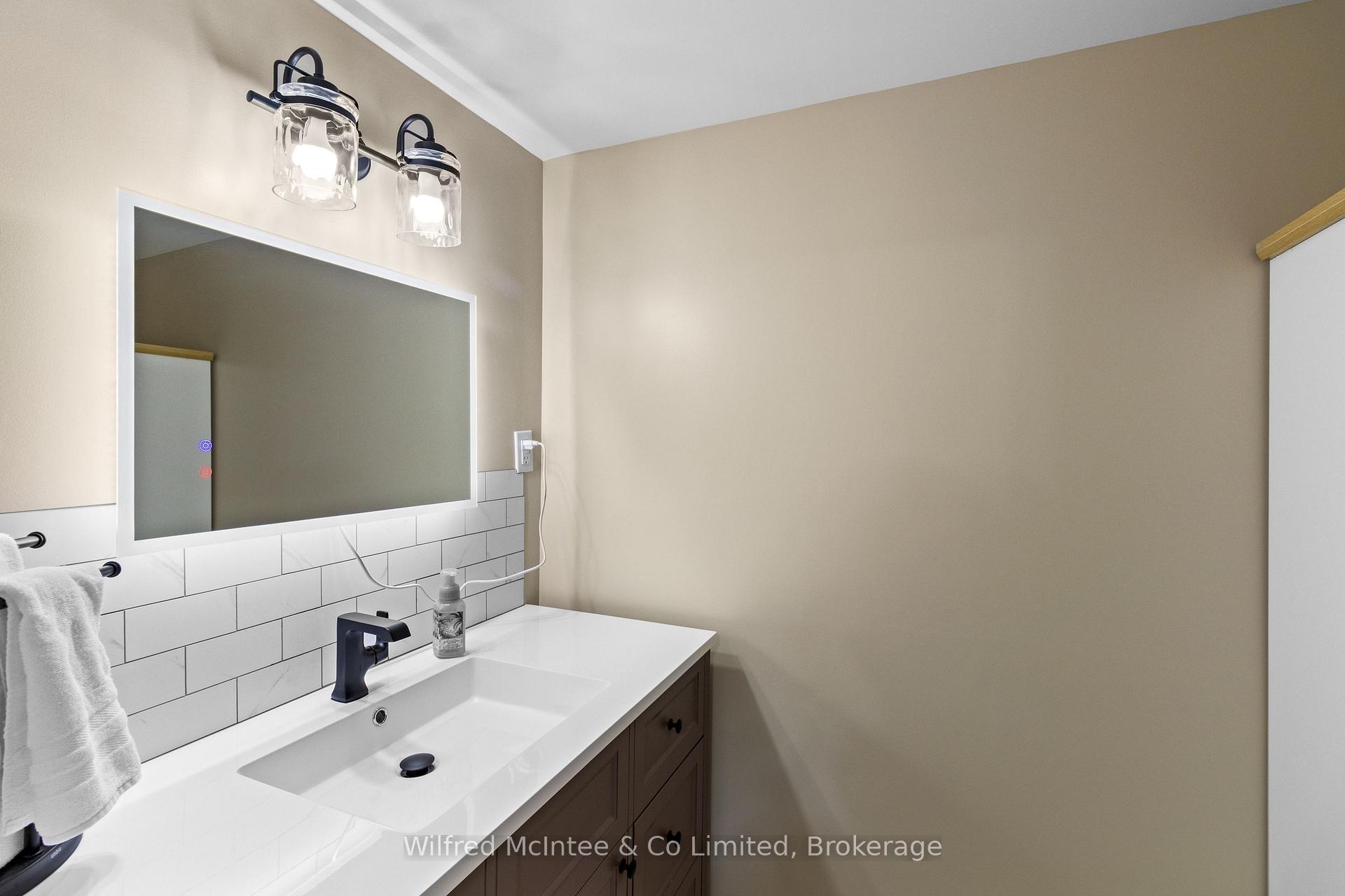 Photo 35 of 432 Elgin Street, Kincardine — HOMEH